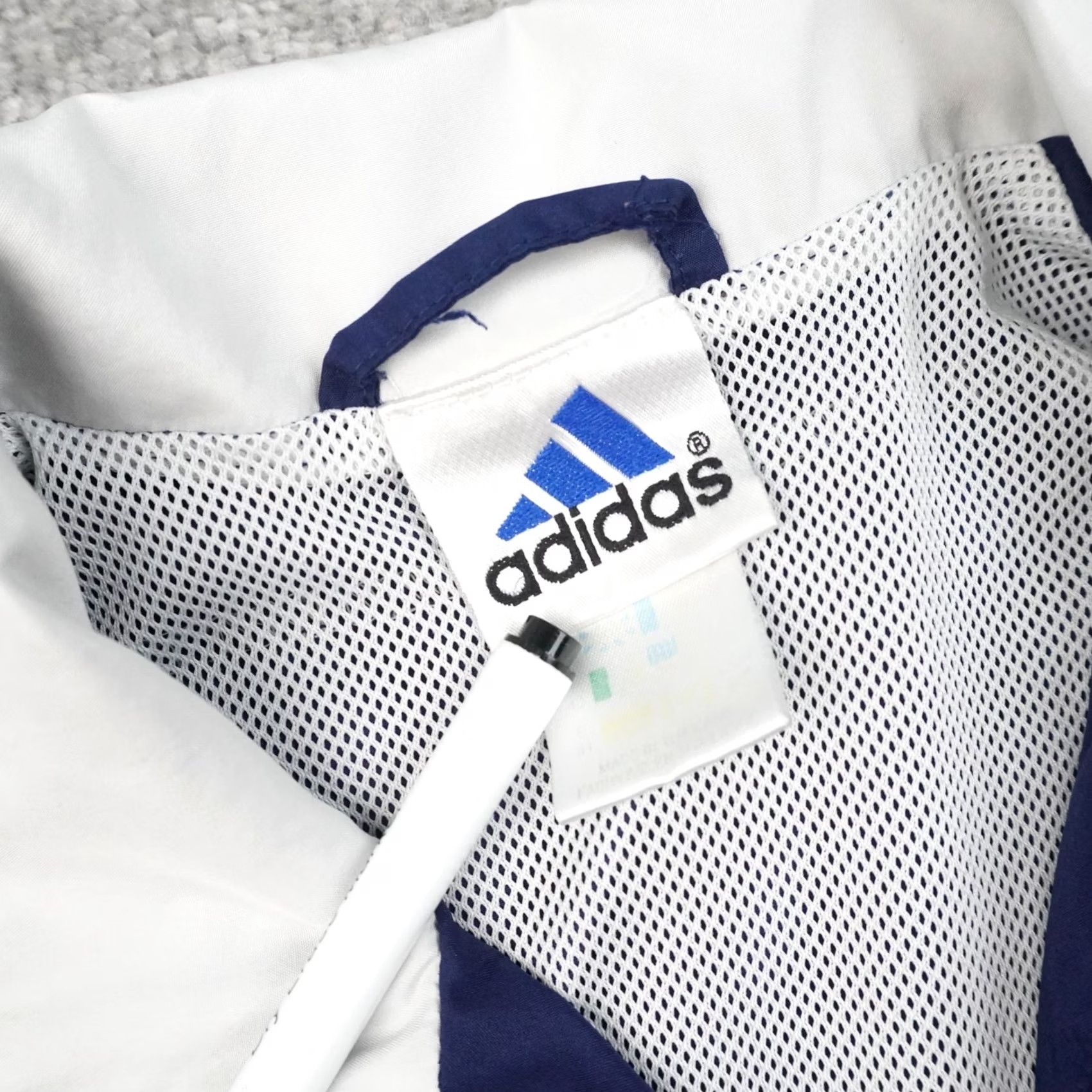 Adidas VINTAGE Adidas Full Zip Windbreaker Mens M Blue Jacket Size US M / EU 48-50 / 2 - 6 Thumbnail
