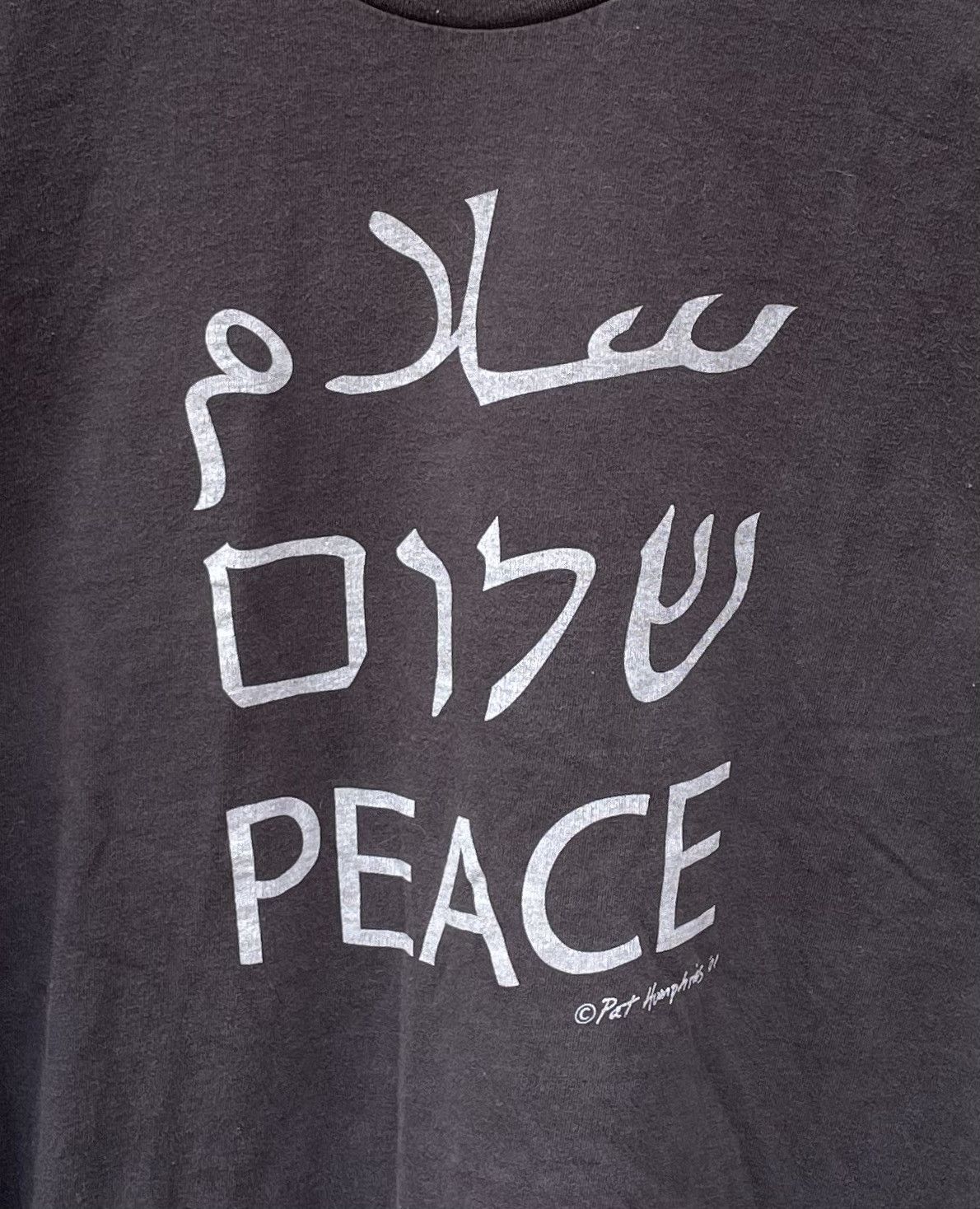 Vintage VTG PEACE IN ENGLISH,HEBREW,ARABIC Mens XL TSHIRT Size US XL / EU 56 / 4 - 4 Thumbnail