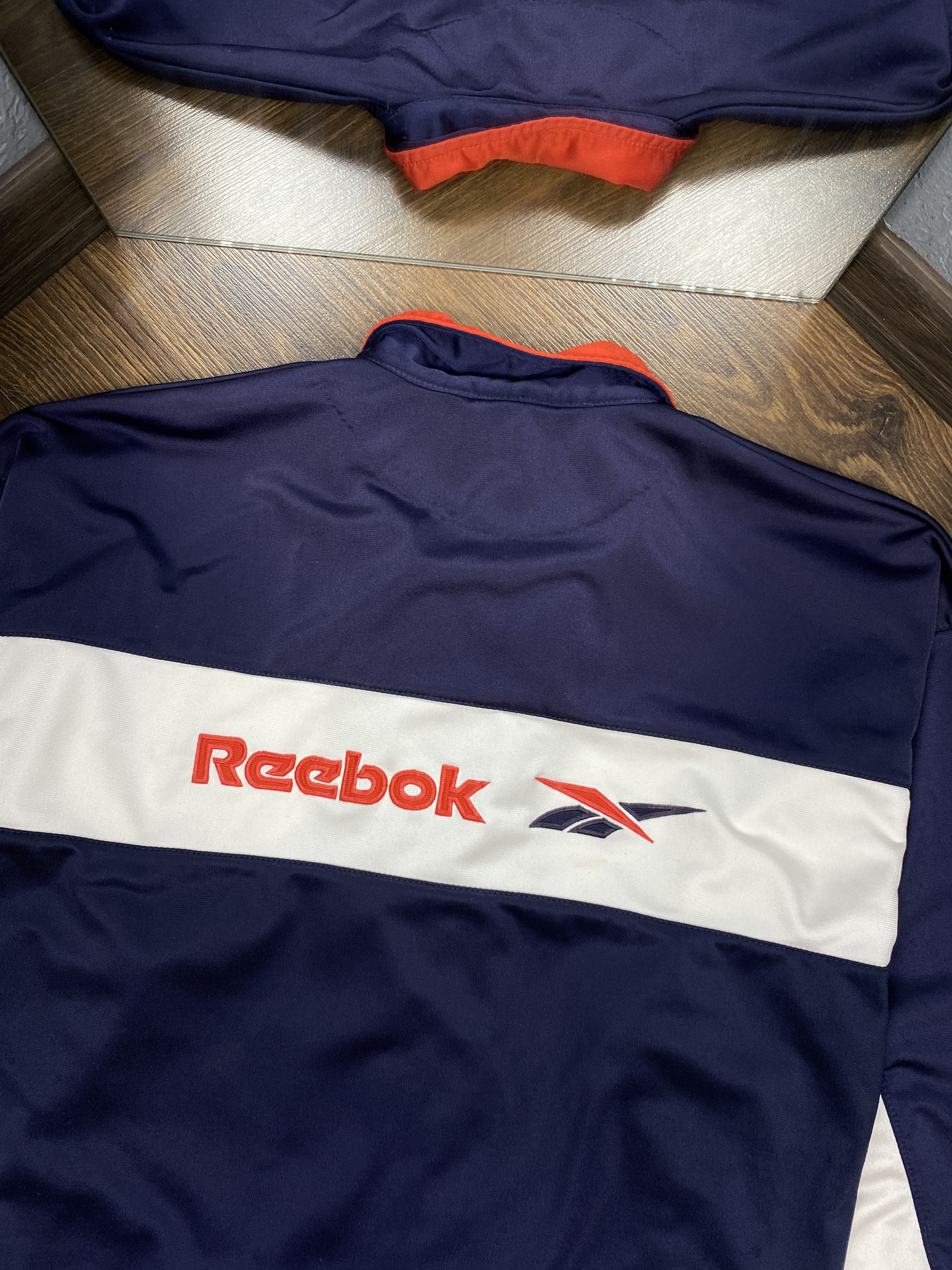 Reebok Reebok Vintage Mens Track Top Jacket Size US S / EU 44-46 / 1 - 2 Thumbnail