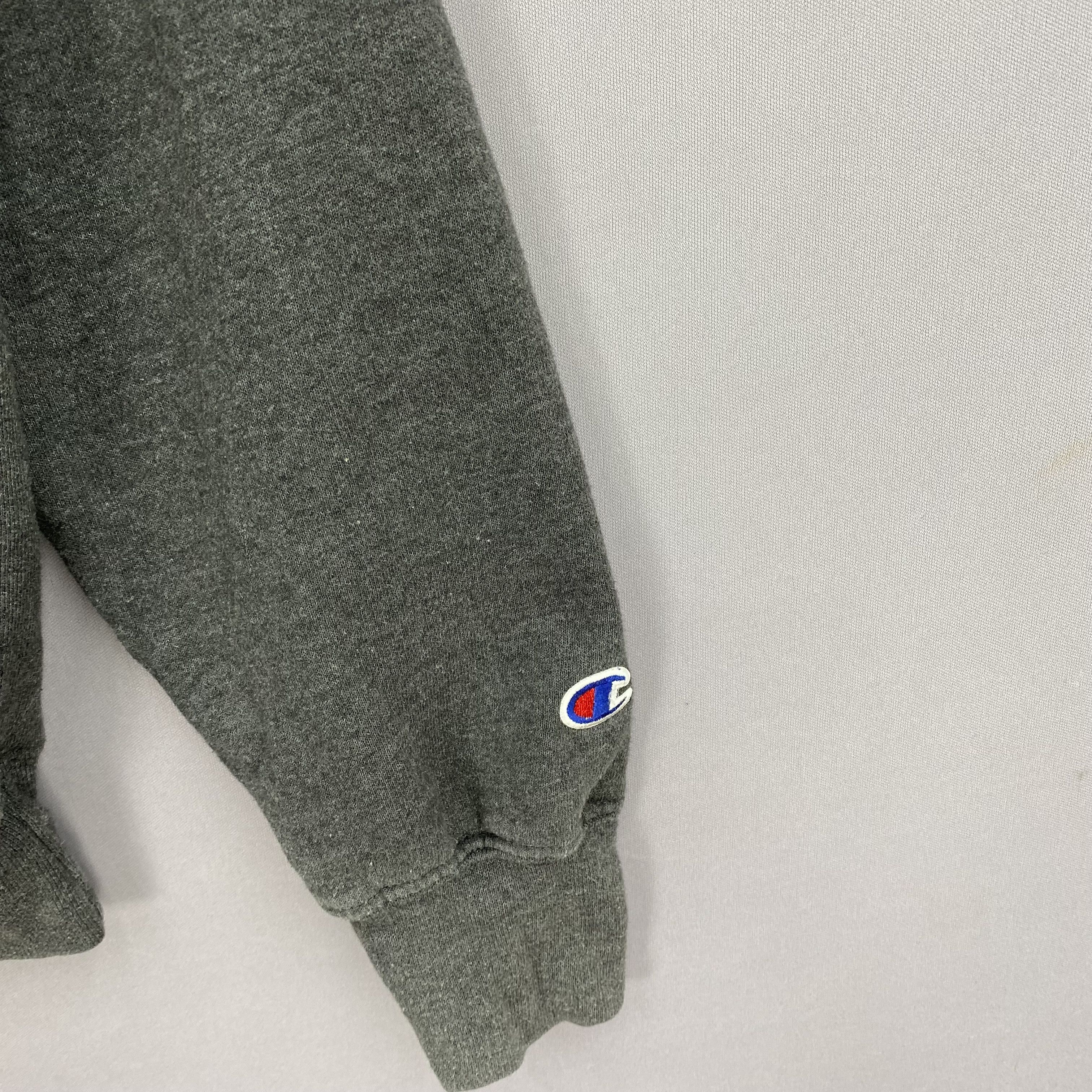 Champion Vintage Champion Pullover Sweater Chico Sweatshirt Size US S / EU 44-46 / 1 - 5 Thumbnail