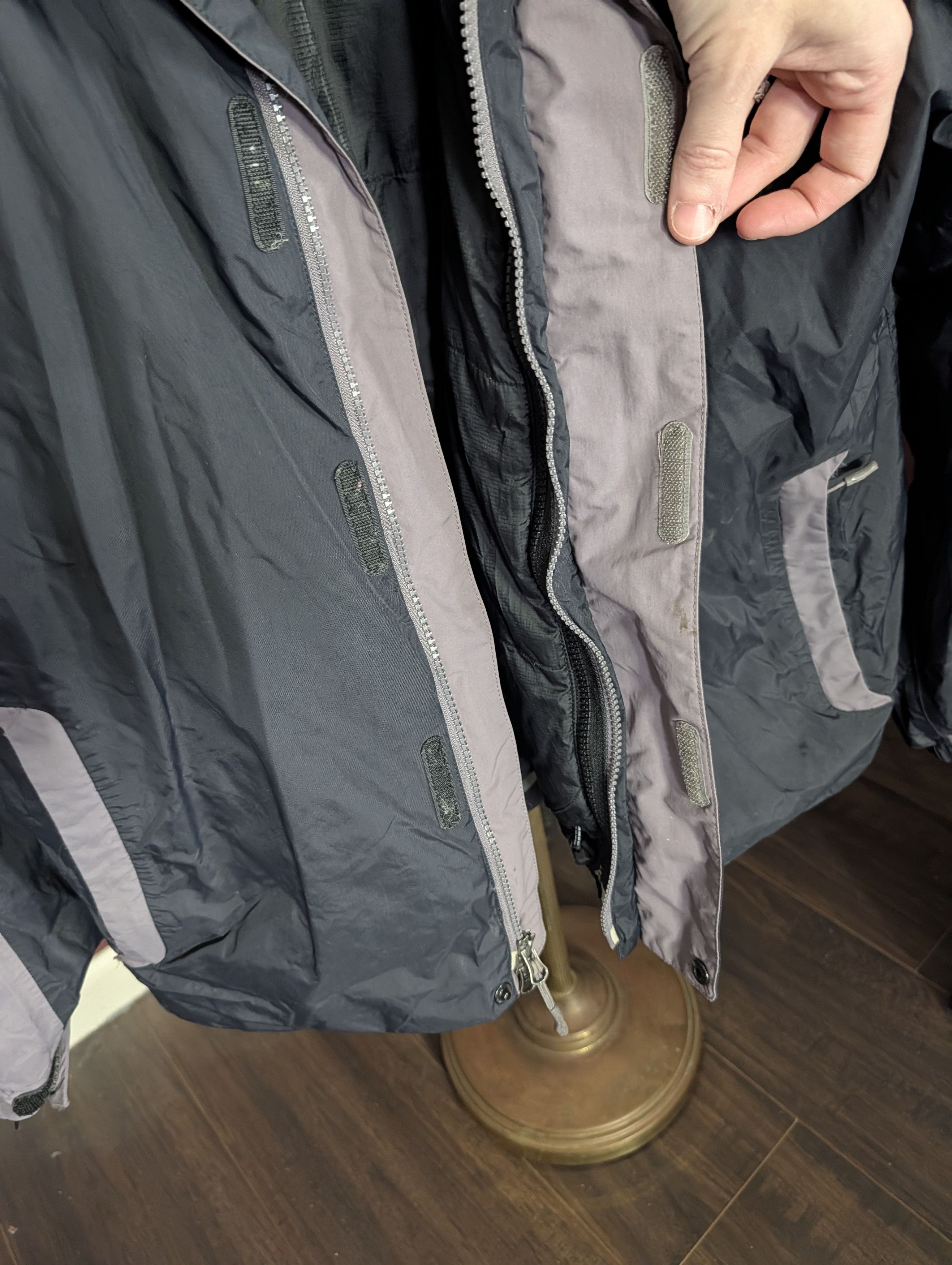 Marmot 2pc 2-in-1 padded zip-up nylon hooded winter coat combo M Size US M / EU 48-50 / 2 - 4 Thumbnail