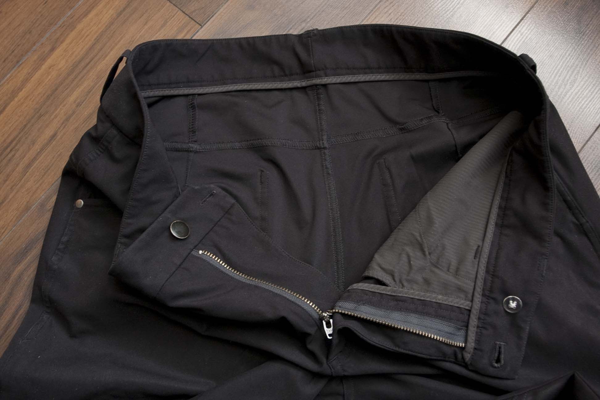 Lululemon Lululemon Pants Size 35x32.5 Black Size US 35 - 10 Thumbnail