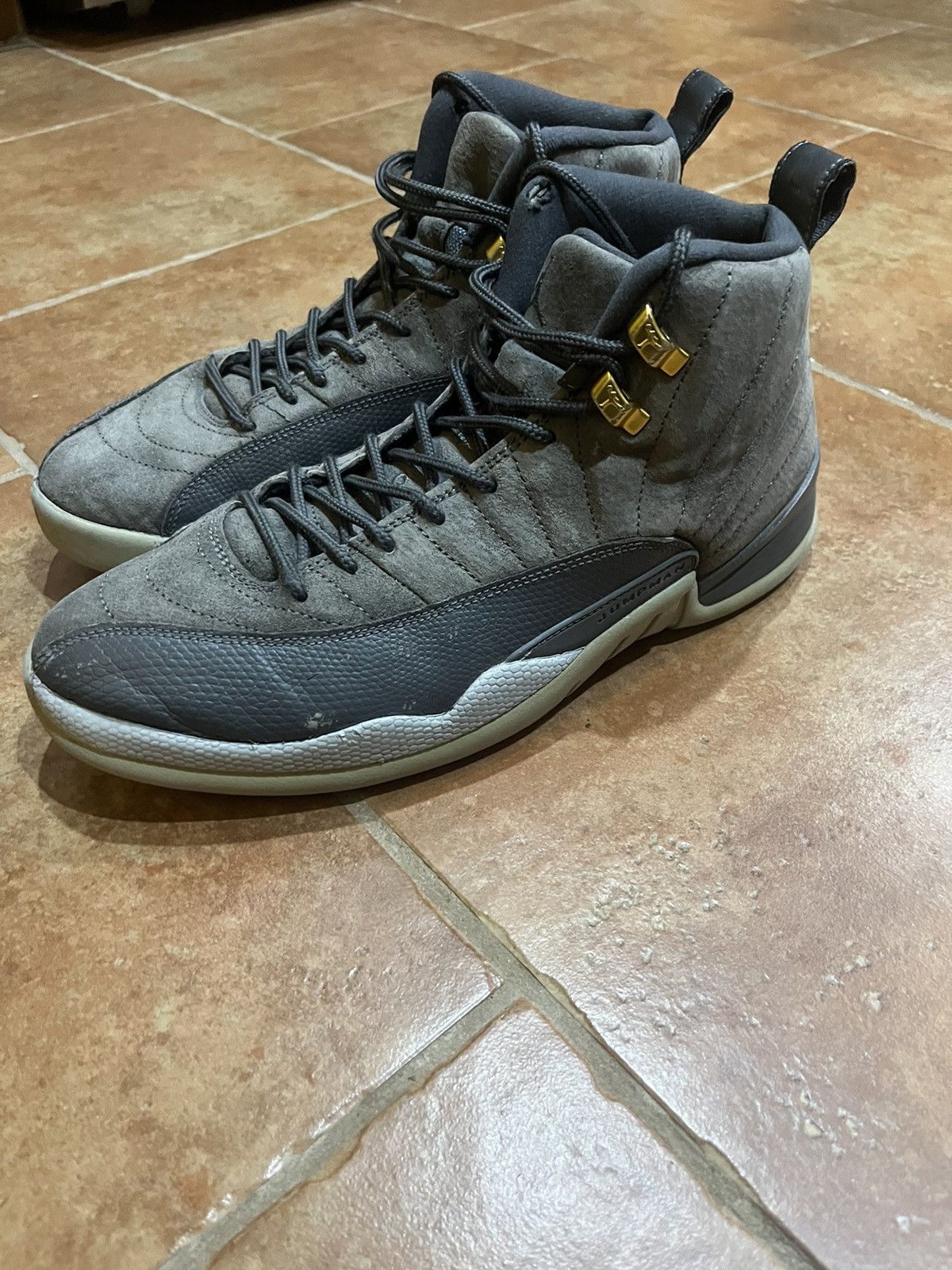 Jordan Brand Jordan 12 “dark gray” size 9.5 Size US 9.5 / EU 42-43 - 3 Thumbnail