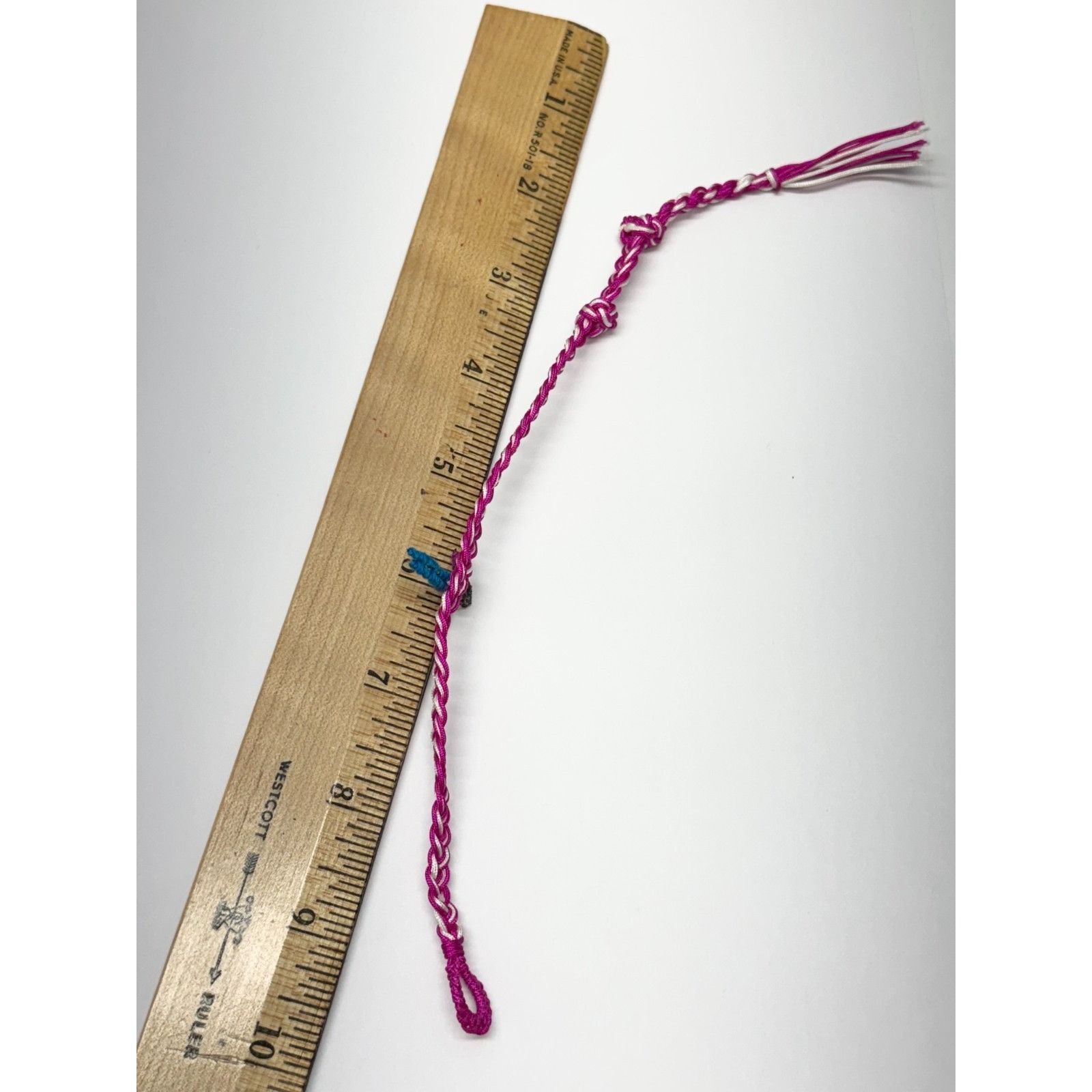 Vintage Vintage woven braided worry doll bracelet pink and white Size ONE SIZE - 4 Thumbnail