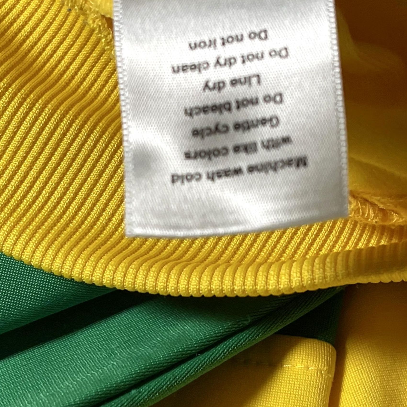 Umbro Umbro Track Jacket Mens M Colorblock Yellow Black Green Full Zip Pockets Collared Lightweight Soccer Activewear Casual Size US M / EU 48-50 / 2 - 7 Thumbnail