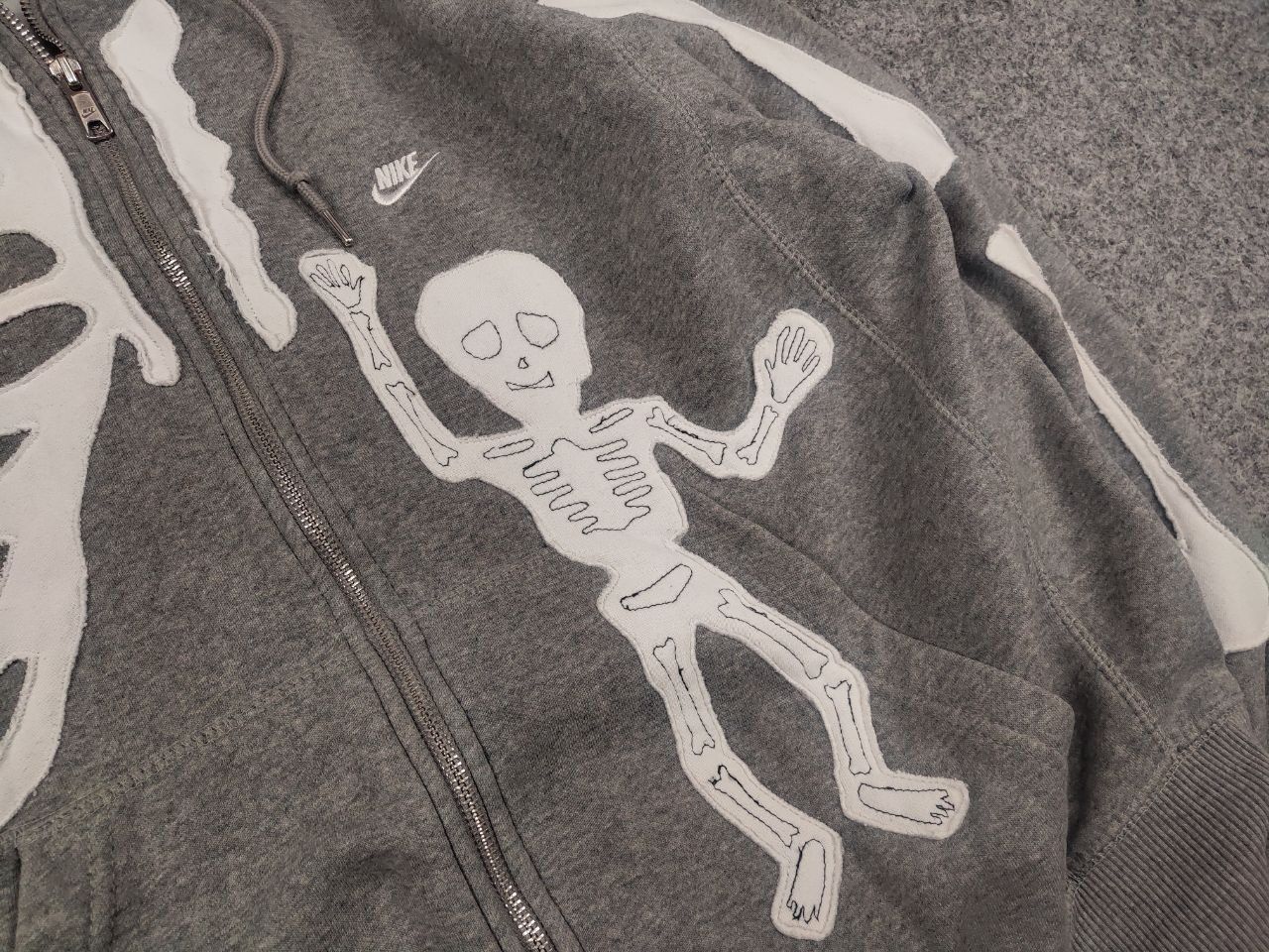 Nike Nike skeleton Logo vintage Rare reworked Zip Hoodie Y2K Size US L / EU 52-54 / 3 - 9 Thumbnail