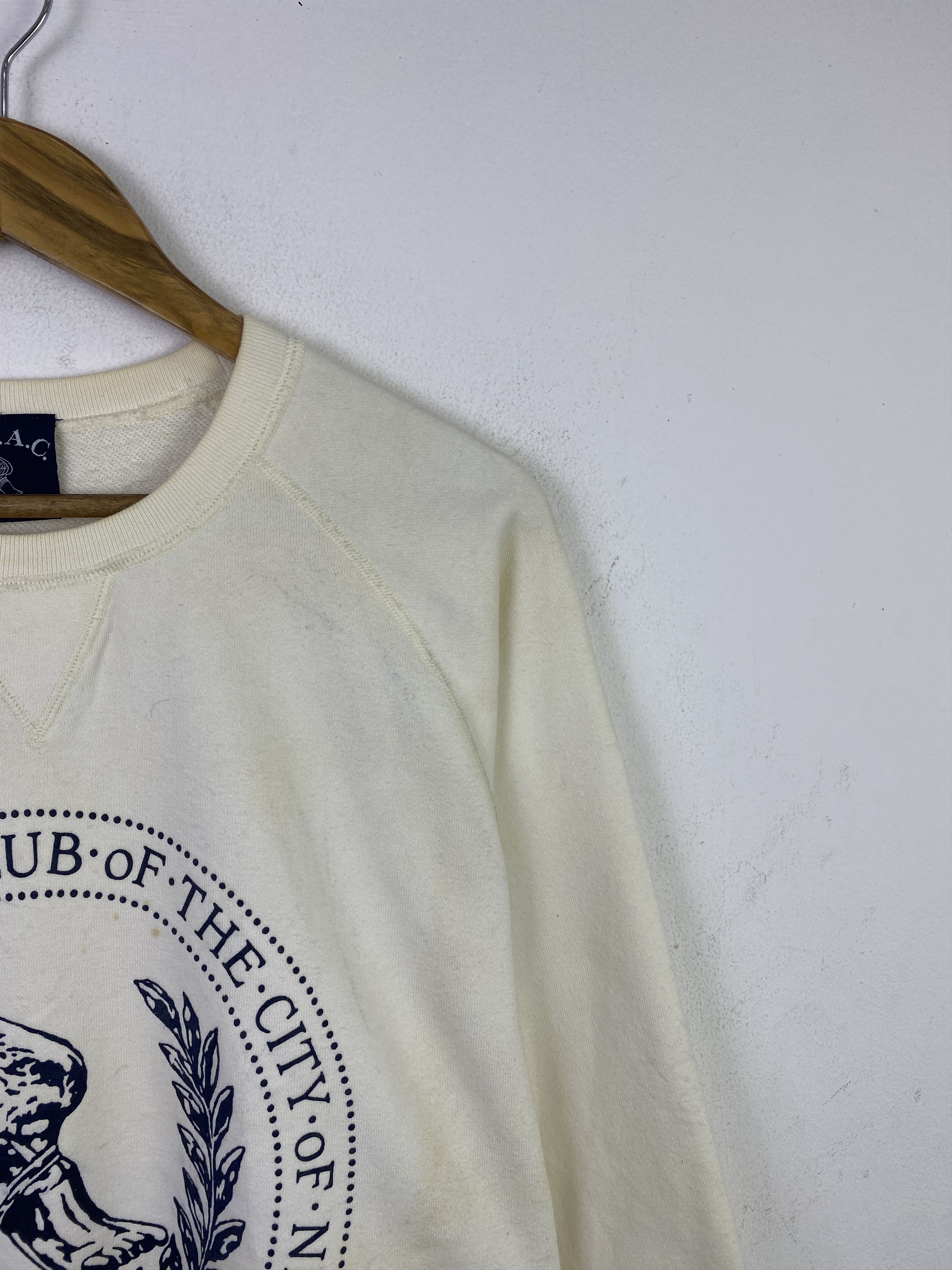 Vintage Vintage 90s New York Athletic Club Printed Sweatshirt SH0389 Size US L / EU 52-54 / 3 - 9 Thumbnail