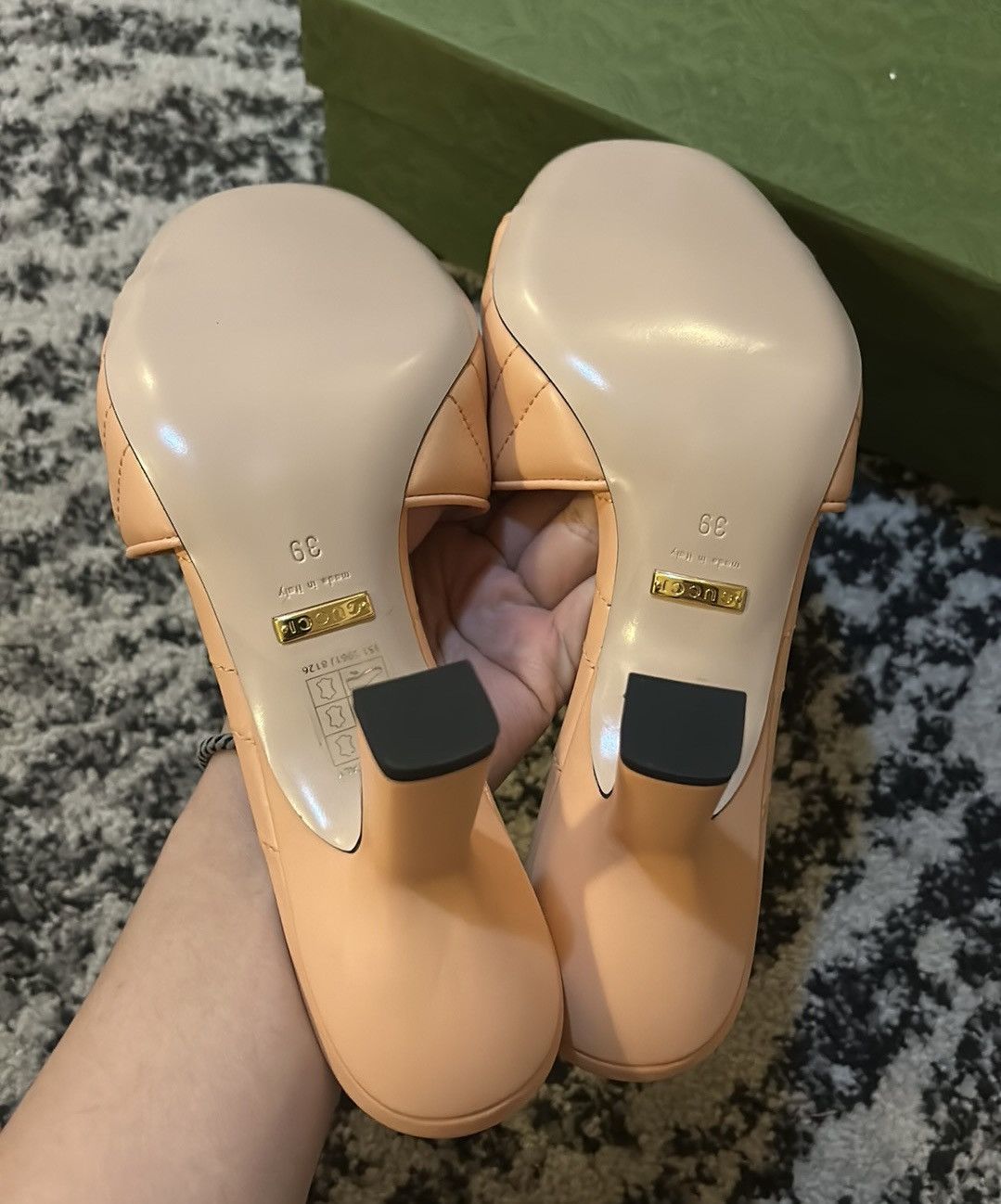 Gucci Gucci Women’s Double G Slide Sandal size 39 Size US 9 / IT 39 - 5 Thumbnail