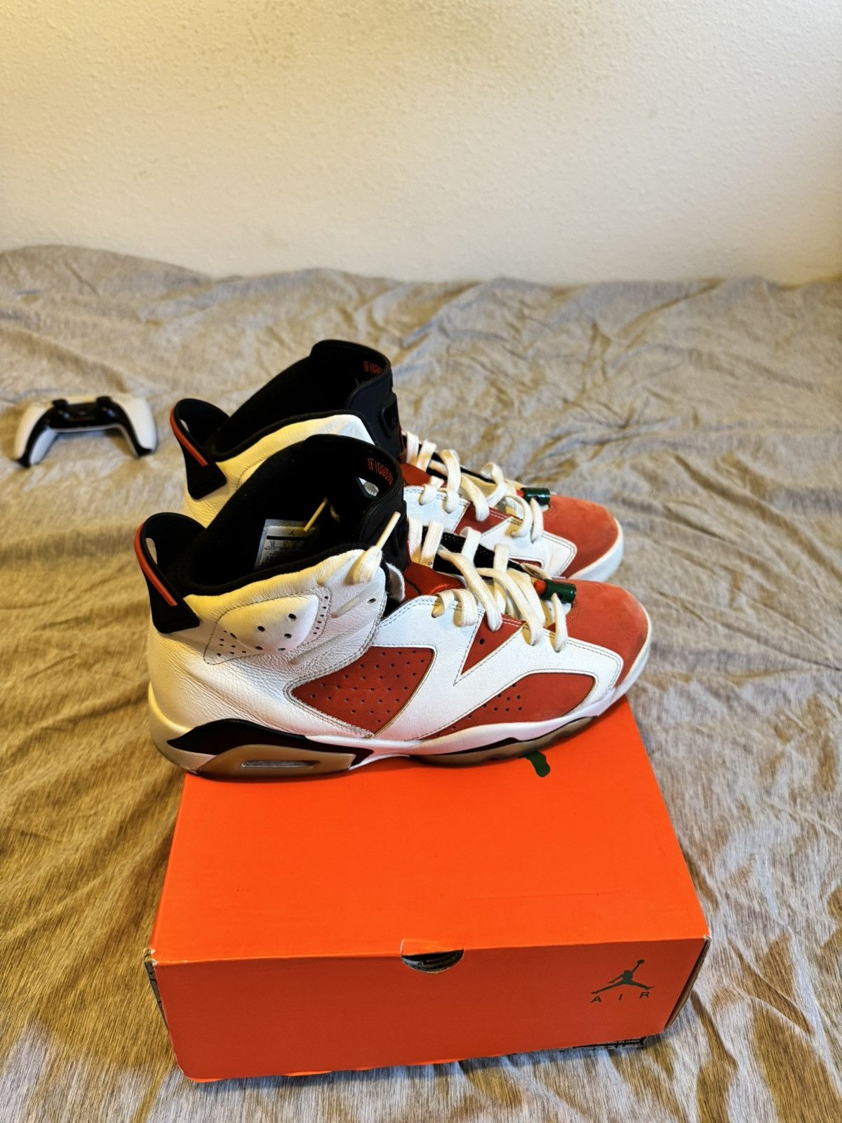 Jordan Brand Jordan Gatorade 6’s Size US 12 / EU 45 - 3 Thumbnail