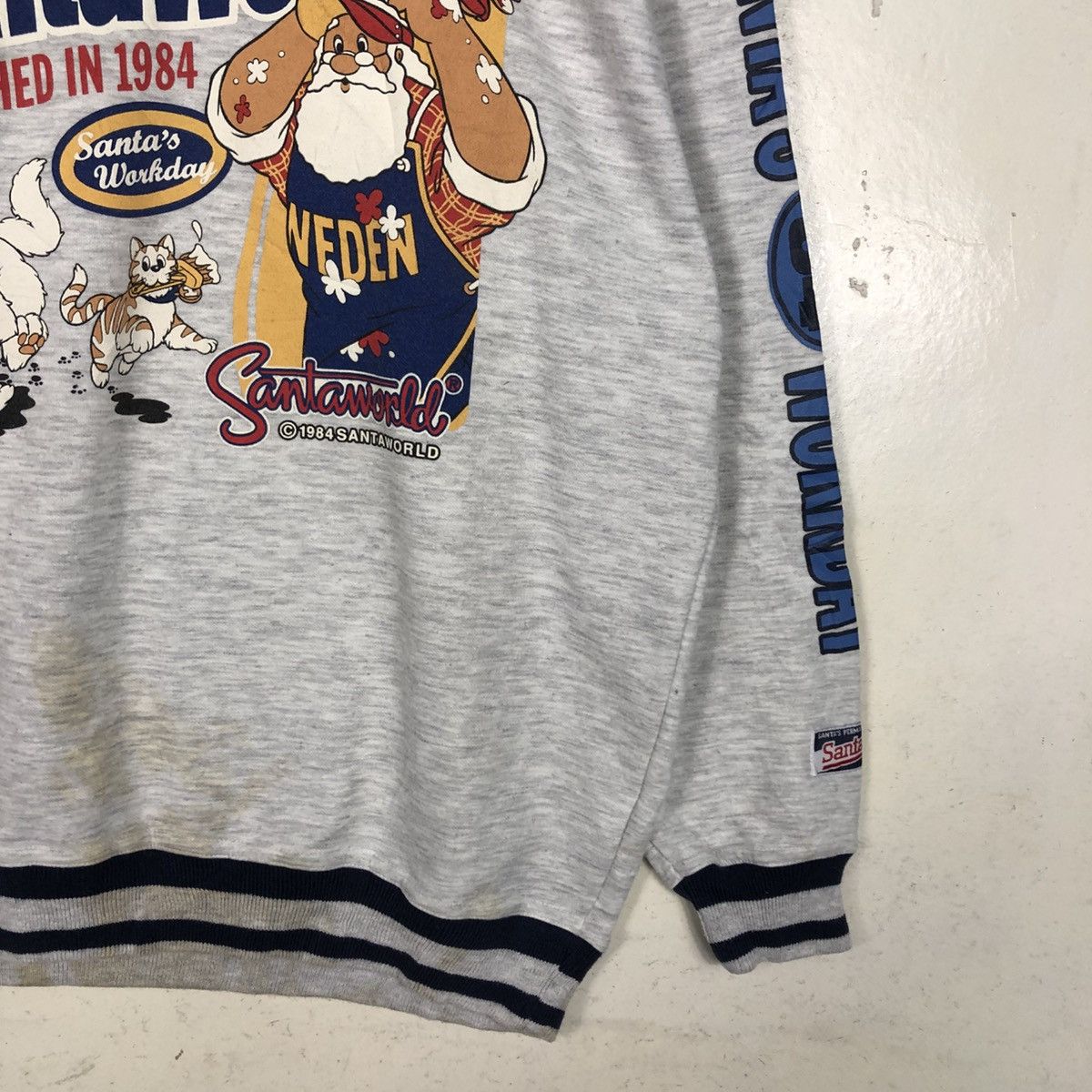 Japanese Brand 📌Vintage Sweatshirt Crewneck Santaworld Big Logo Cartoon Size US L / EU 52-54 / 3 - 7 Thumbnail
