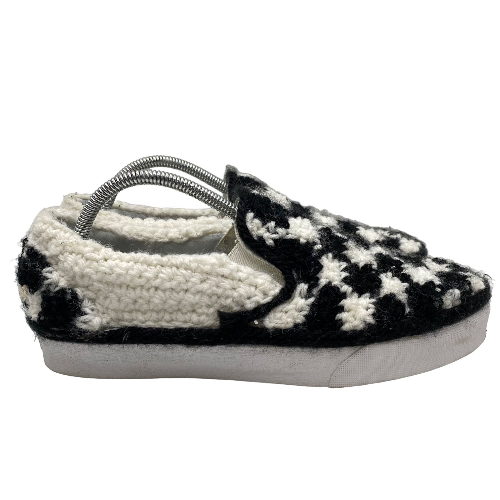 Vans VANS X Custom Culture 2019 Checkered Eye Crochet Design Unis Size US 9 / EU 42 - 1 Thumbnail