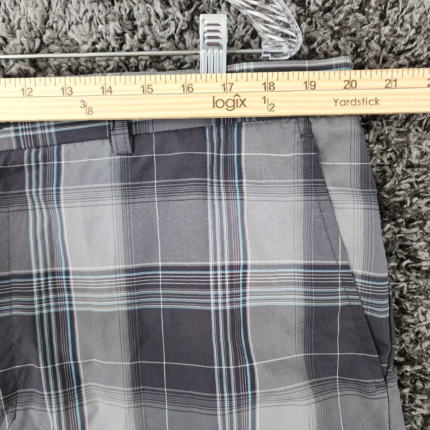 Hogan Ben Hogan Mens Gray Plaid Chino Golf Shorts Size 40 Size US 40 / EU 56 - 2 Thumbnail
