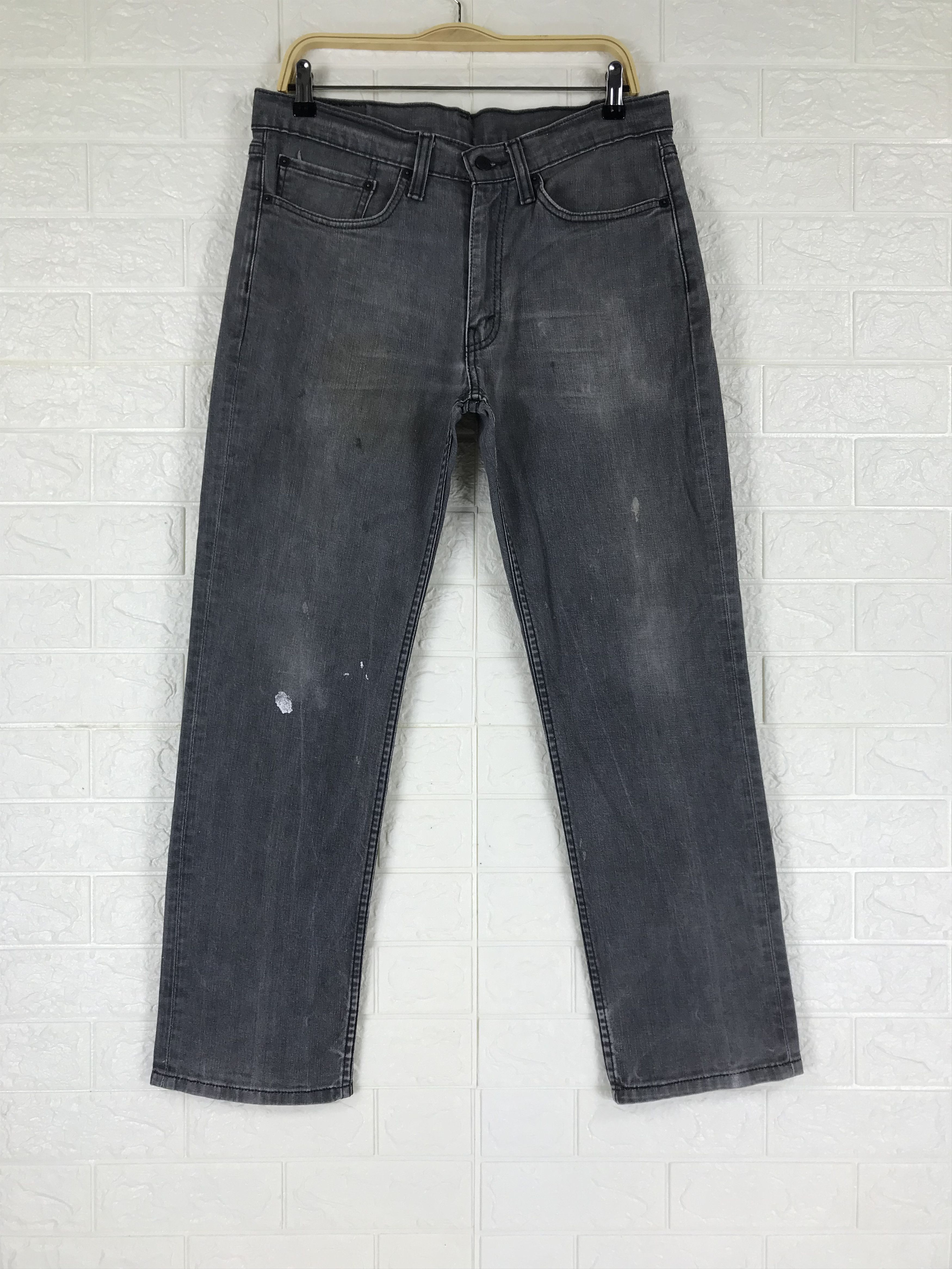 Levi's Vintage Levi's 514 Faded Black Jeans Straight Fit Denim Size US 34 / EU 50 - 1 Thumbnail