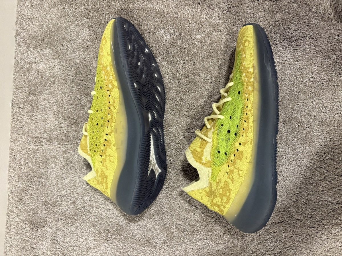 Yeezy Yeezy 380 HyLite Size 13 Size US 13 / EU 46 - 5 Thumbnail