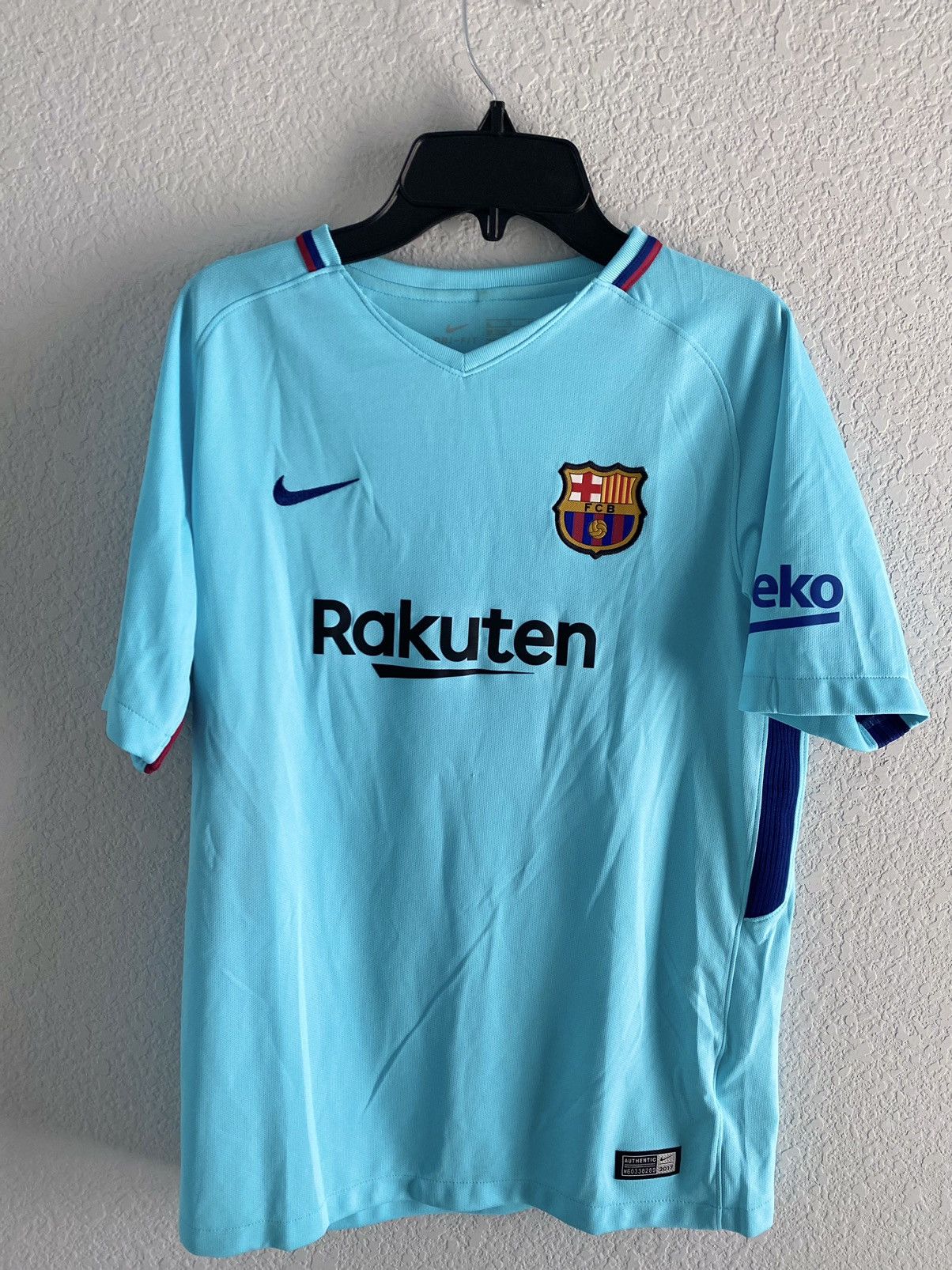 Designer × Nike FC Barcelona Neymar 2017 Away Jersey Size US XS / EU 42 / 0 - 1 Thumbnail
