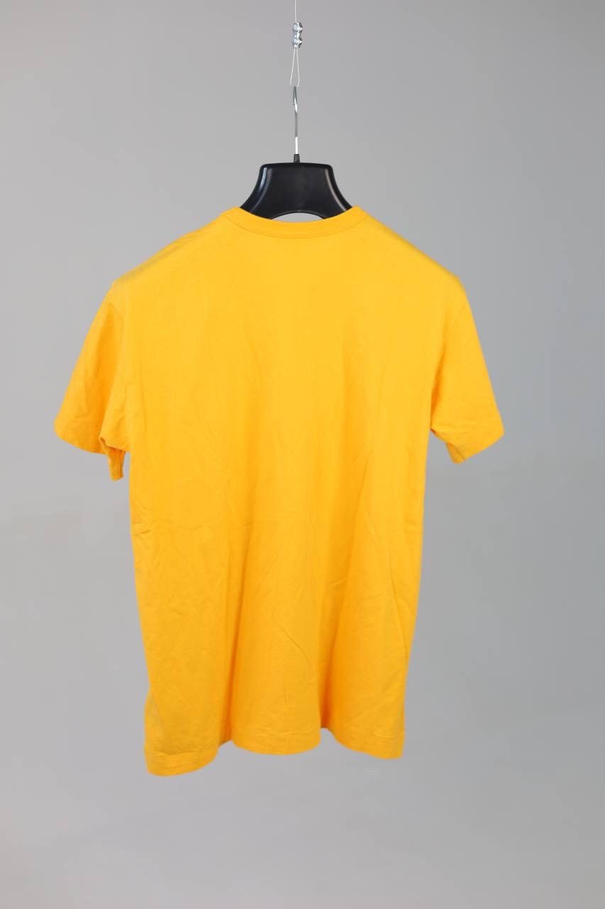 Comme des Garcons PLAY × Japanese Brand PLAY COMME des GARCONS T-shirt Red Heart Size US XL / EU 56 / 4 - 7 Thumbnail
