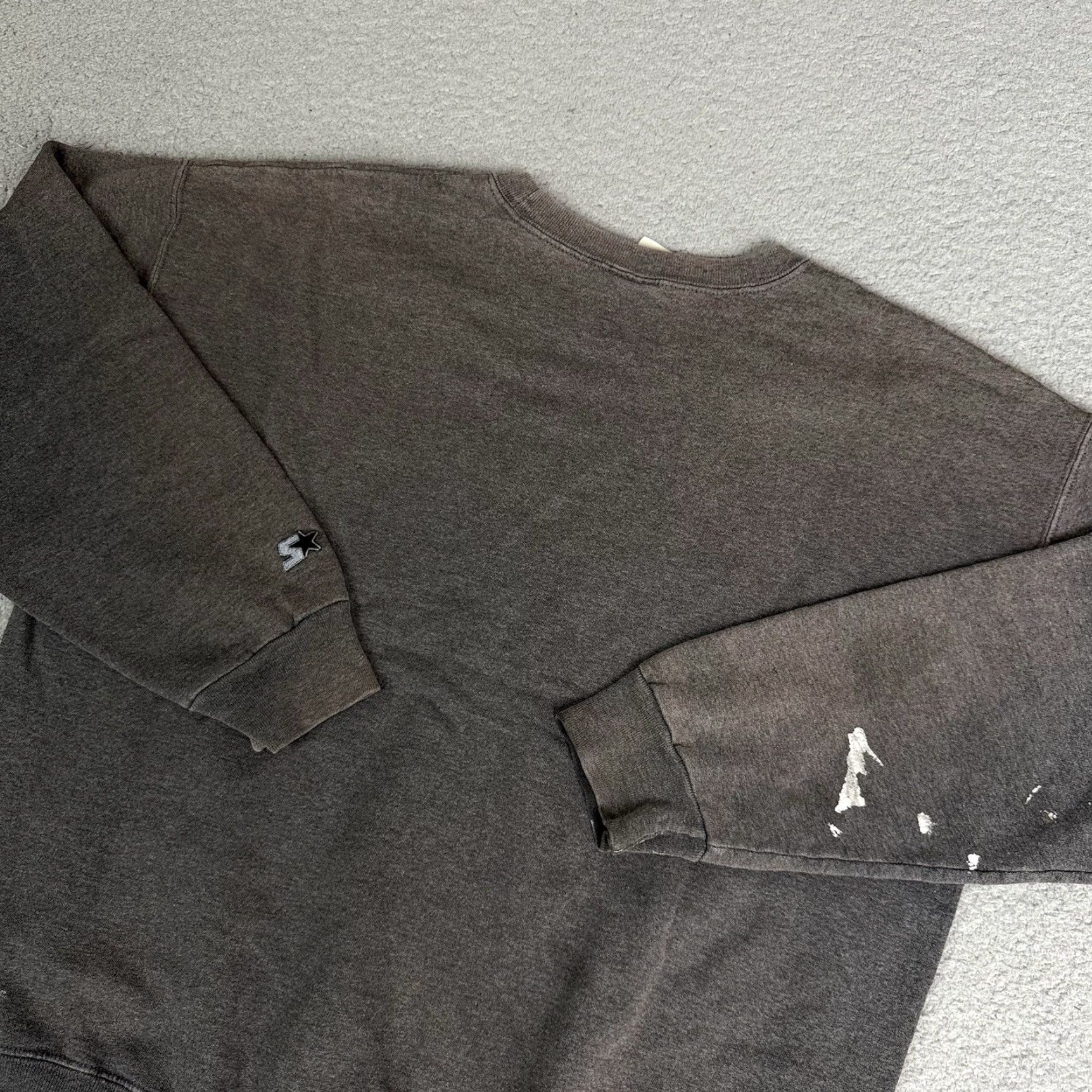 Starter VINTAGE Starter Sweatshirt Mens L Gray Distressed Sun Faded Boxy Thrashed 90s Hip Hop Size US L / EU 52-54 / 3 - 6 Thumbnail