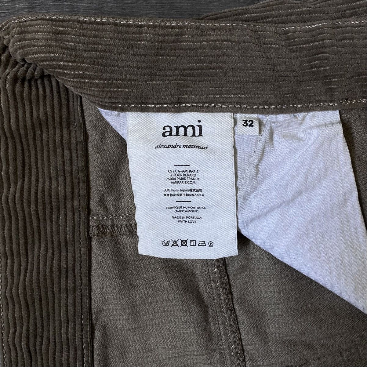 AMI AMI Paris Alexandre Mattiussi Velvet Corduroy Casual Trouser Size US 32 / EU 48 - 17 Thumbnail