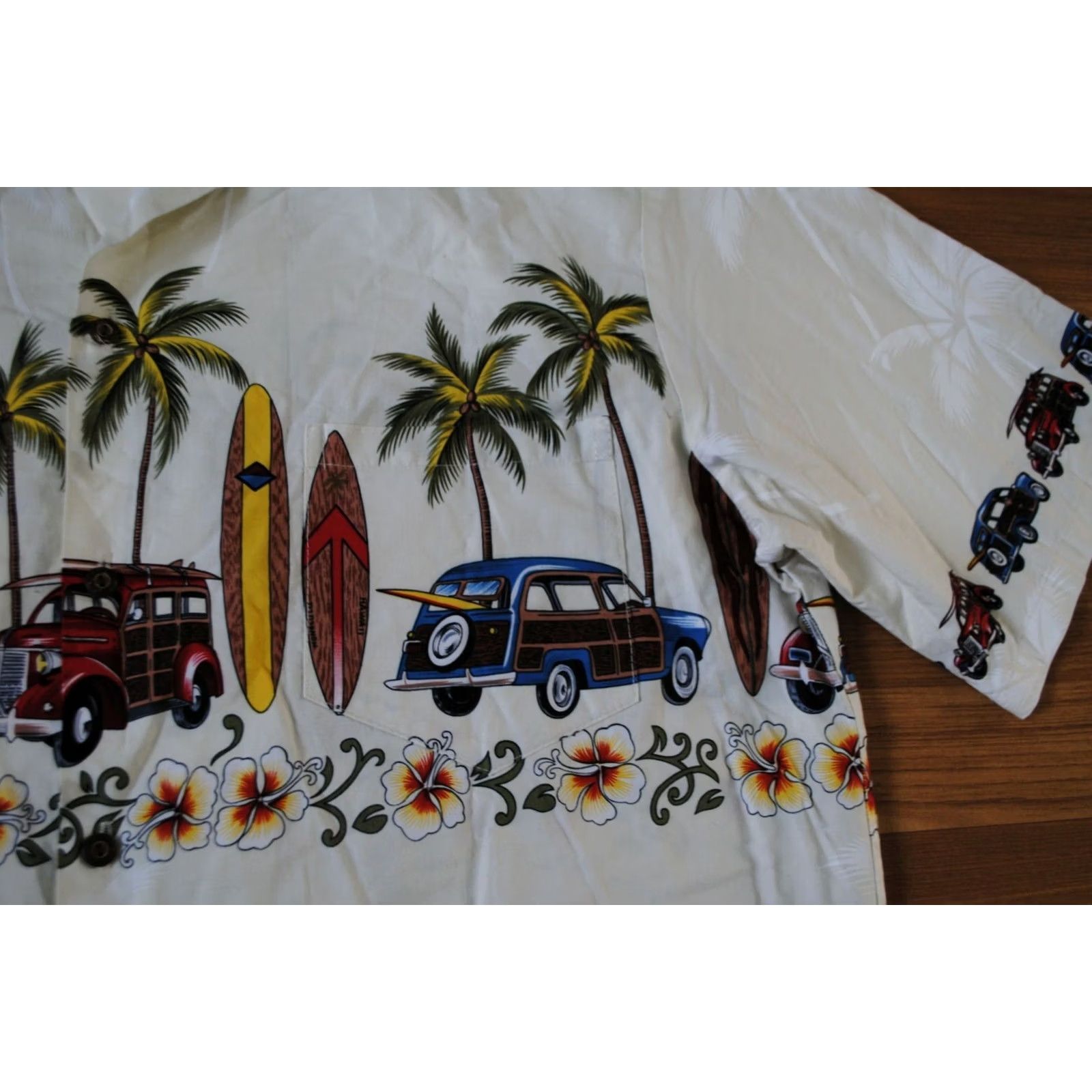 Vintage WINNIE FASHION MENS XL SHIRT HAWAIIAN SURFING COTTON IVORY BUTTON-UP SHORT SLEEVE CAR THEME Size US XL / EU 56 / 4 - 3 Thumbnail