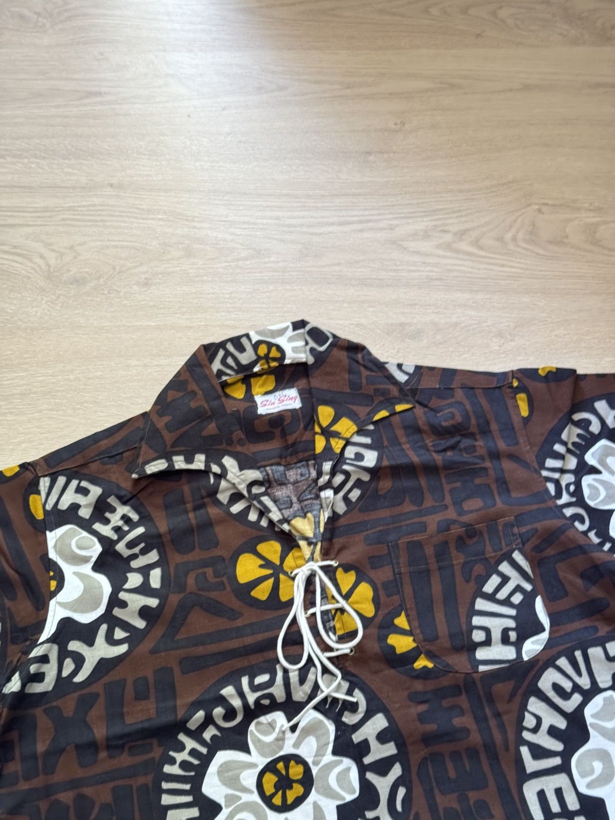 Vintage Vintage 60’s Hawaiian Made In Tahiti Brown Over Print Shirt Size US L / EU 52-54 / 3 - 2 Thumbnail