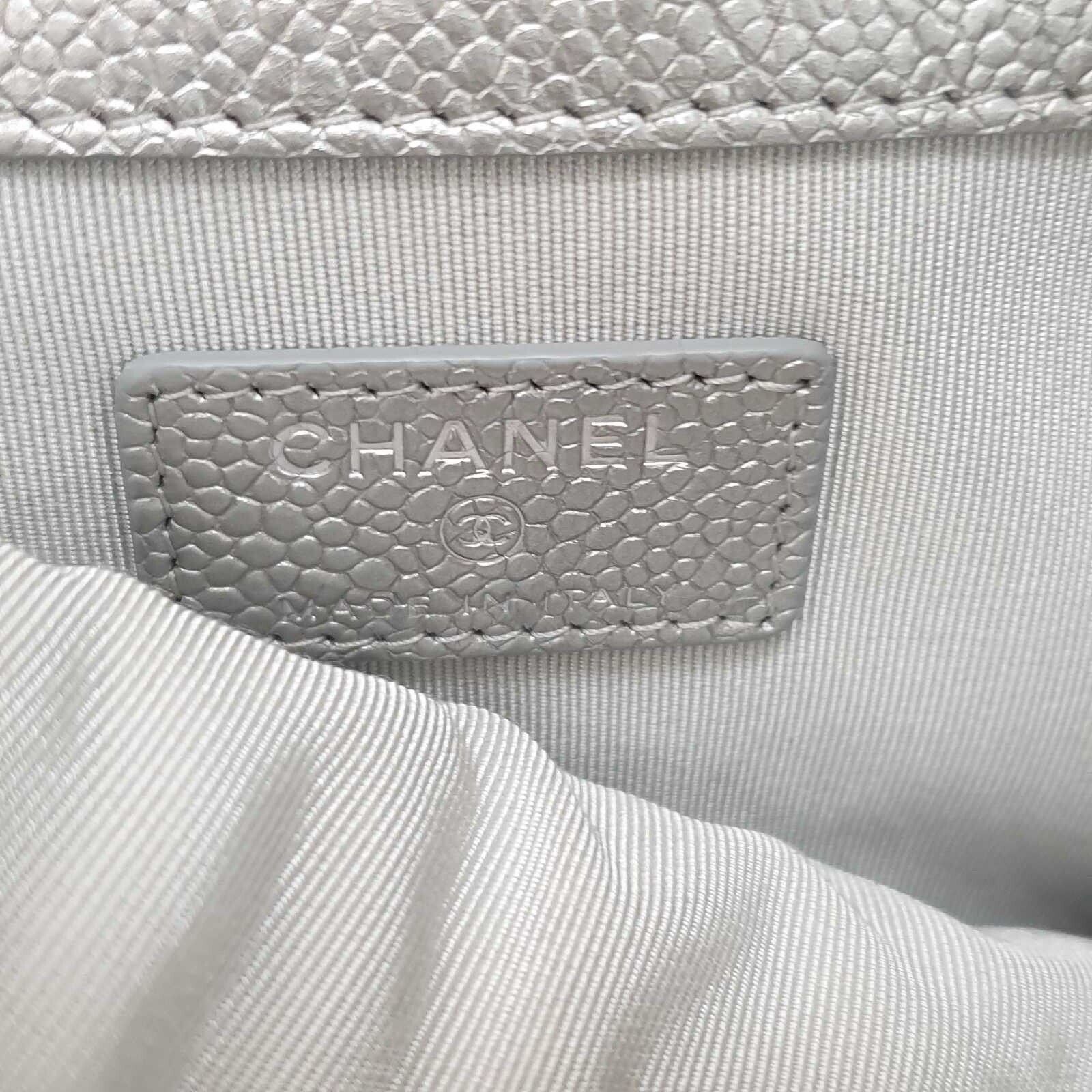 Chanel Chanel Silver Grain Leather Clutch Bag Size ONE SIZE - 4 Thumbnail