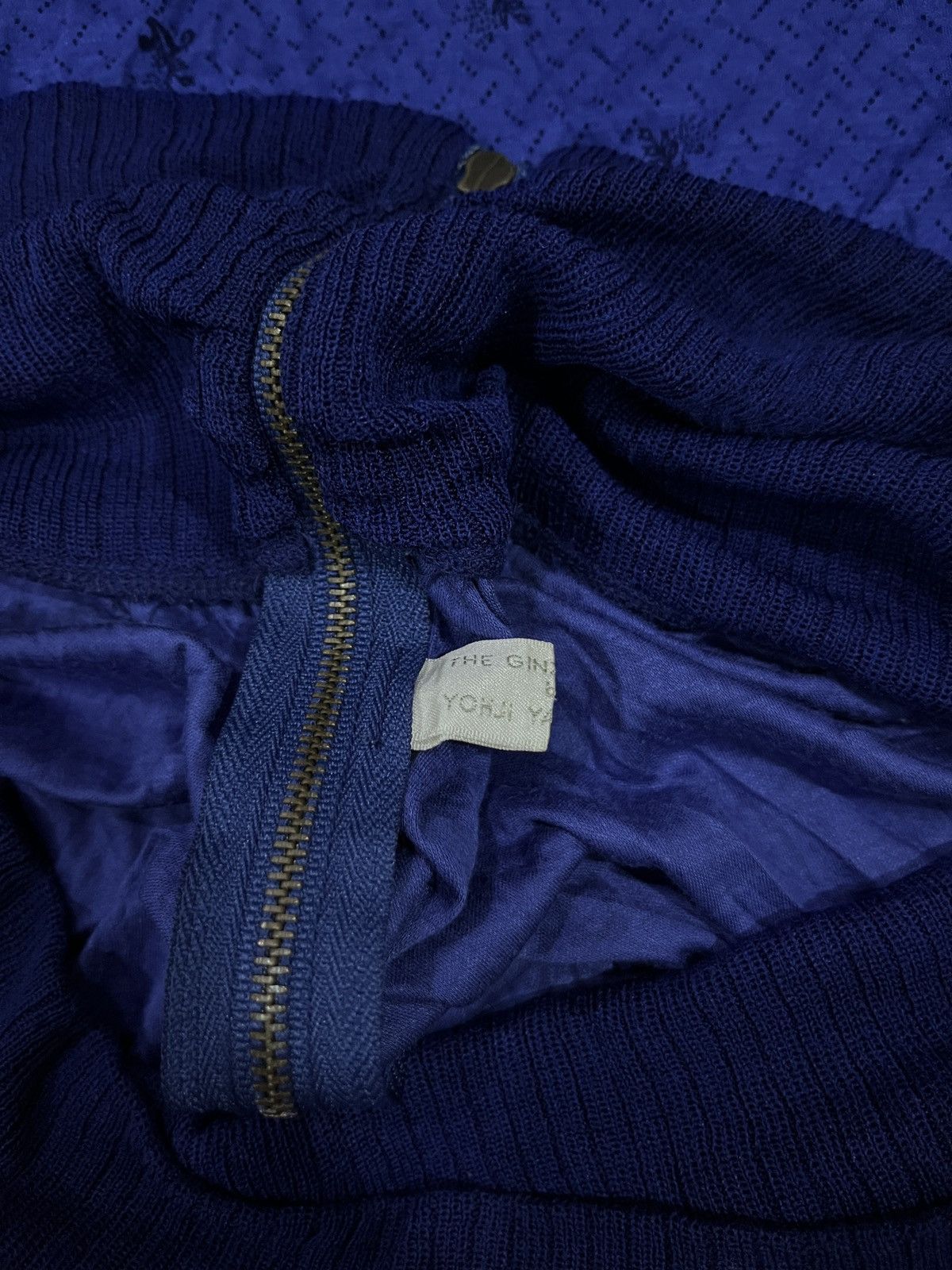 Yohji Yamamoto 1990s The Ginza Story by Yohji yamamoto Skirt Size 32" / US 10 / IT 46 - 7 Thumbnail