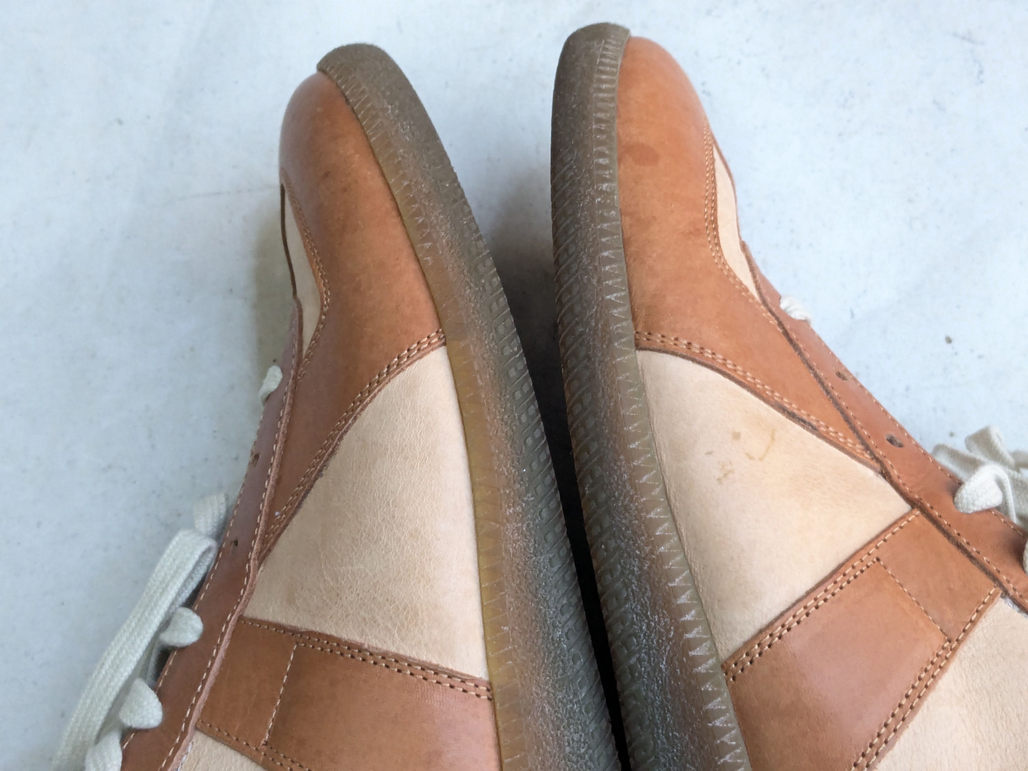 Maison Margiela Maison Margiela Gat Replica Brown 11 44 Leather Low Tops Size US 11 / EU 44 - 8 Thumbnail