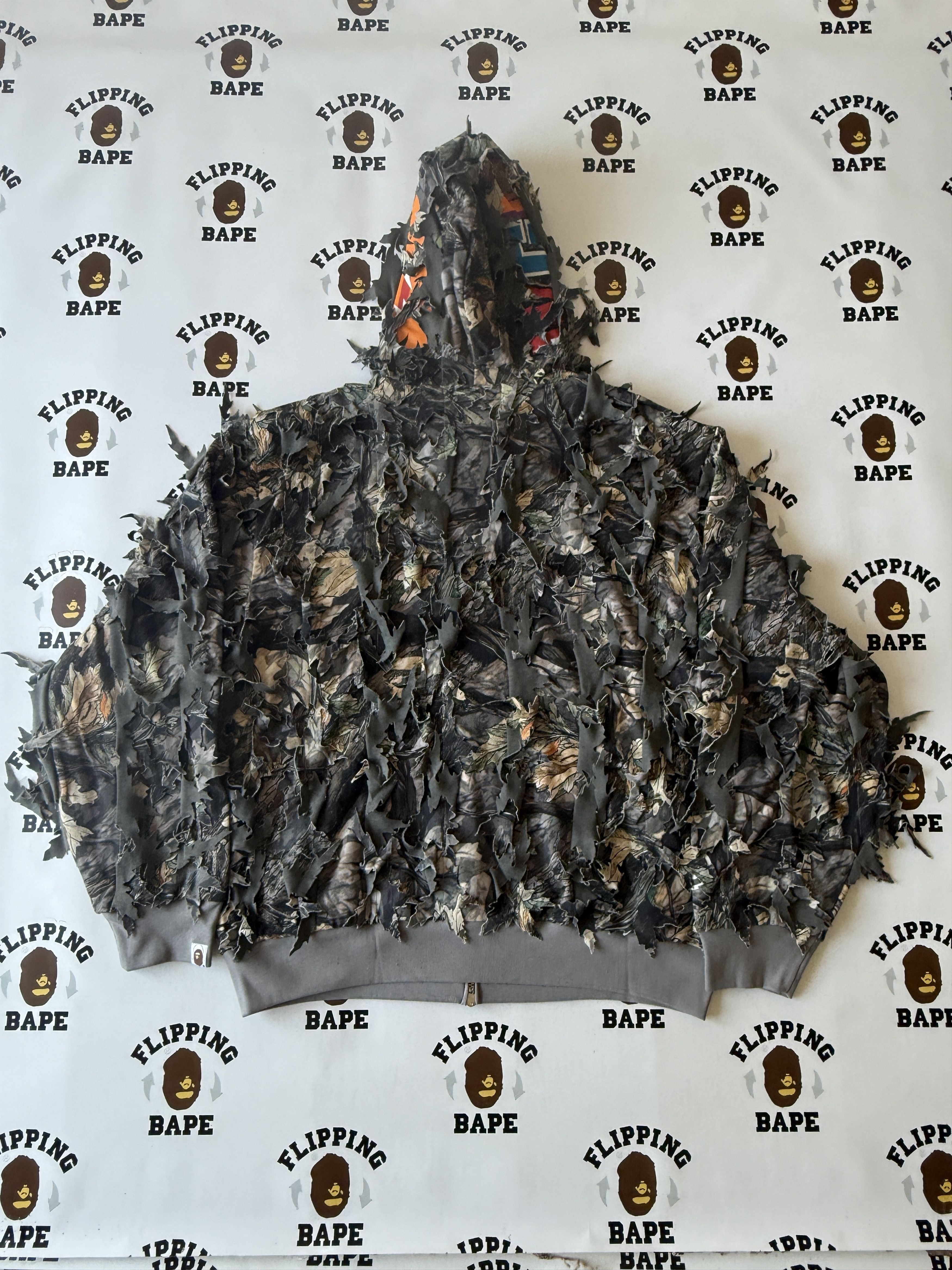 Bape BAPE TREE EDGE LASER CUT CROPPED SHARK FULL ZIP HOODIE Size US XL / EU 56 / 4 - 2 Thumbnail