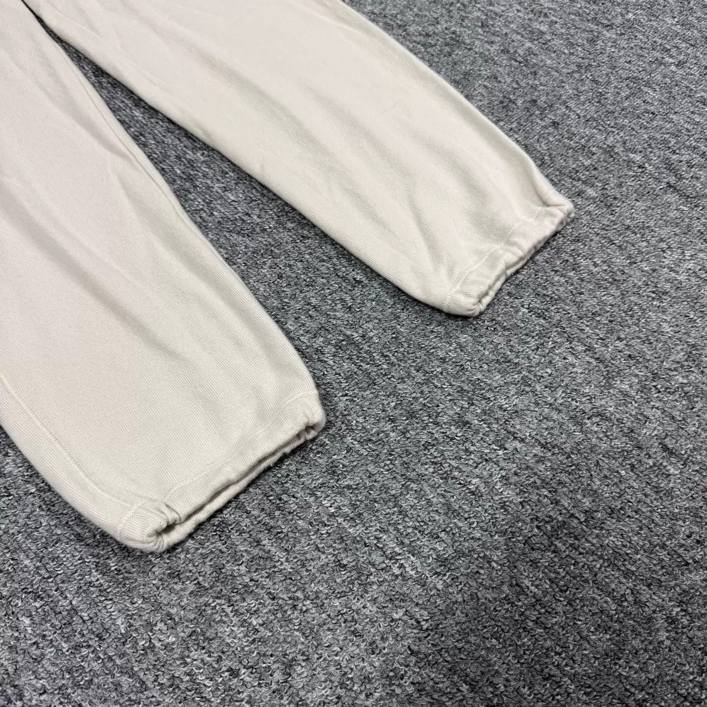 Loro Piana Loro Piana Cream Baby Cashmere Sweatpants 40 Size 27" / US 4 / IT 40 - 5 Thumbnail