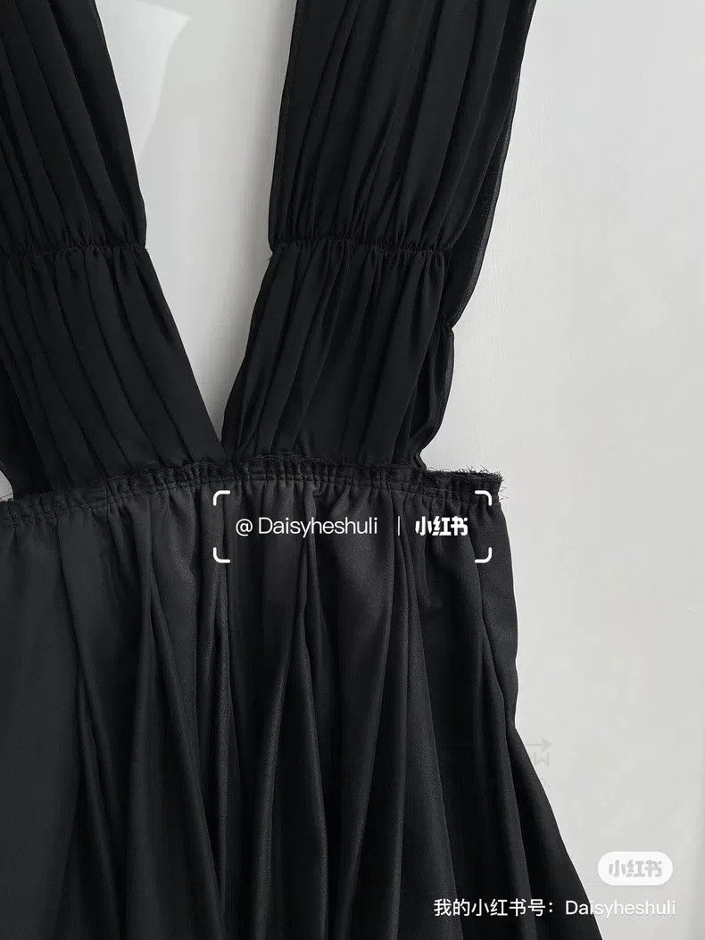 Comme des Garcons Comme Des Garcons Overalls with Pleated Skirt Size XS / US 0-2 / IT 36-38 - 5 Thumbnail