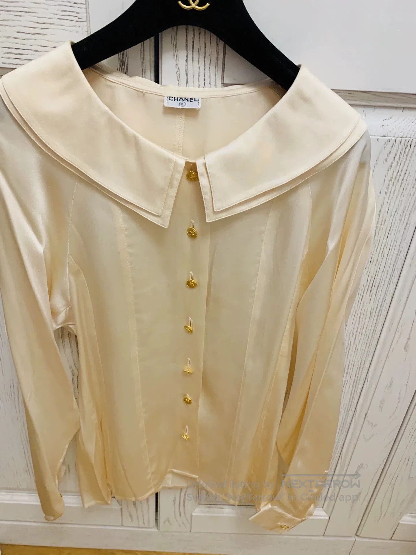 Chanel Chanel Vintage Beige Satin Silk Shirt. Size S / US 4 / IT 40 - 1 Thumbnail