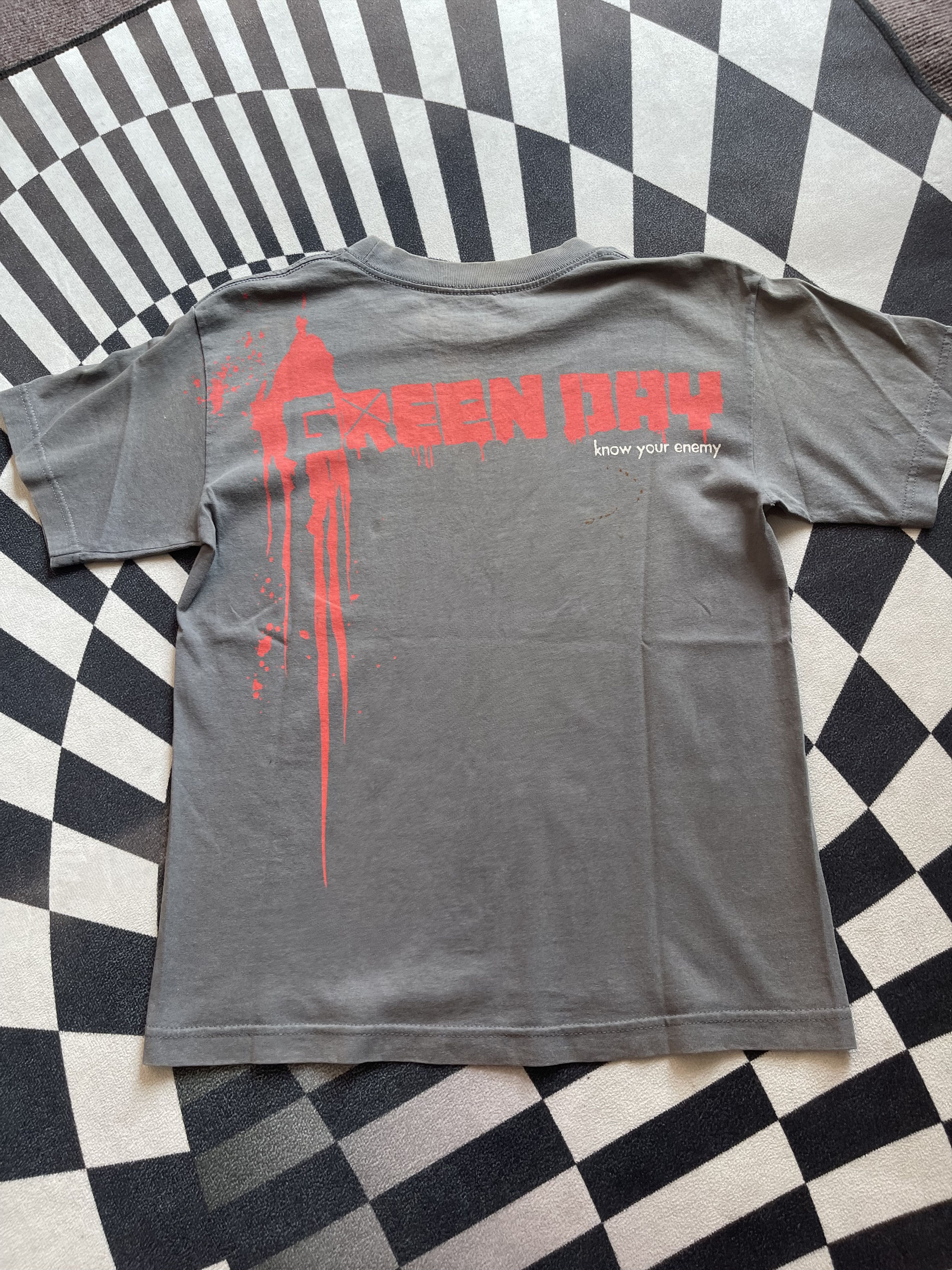 Band Tees Green Day "Know Your Enemy" 2009 Promo Tee Size US S / EU 44-46 / 1 - 7 Thumbnail