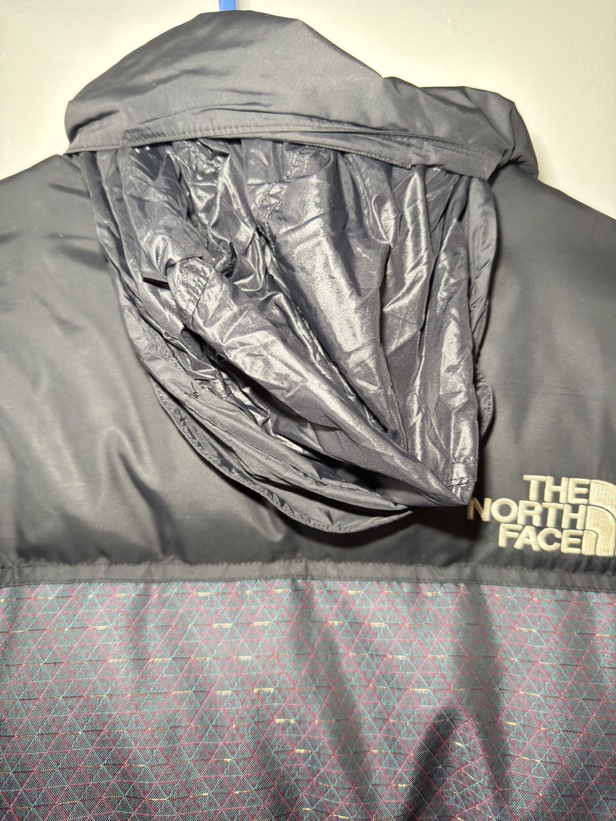 The North Face The North Face 700 Puffer Jacket Black Men's Size US L / EU 52-54 / 3 - 4 Thumbnail