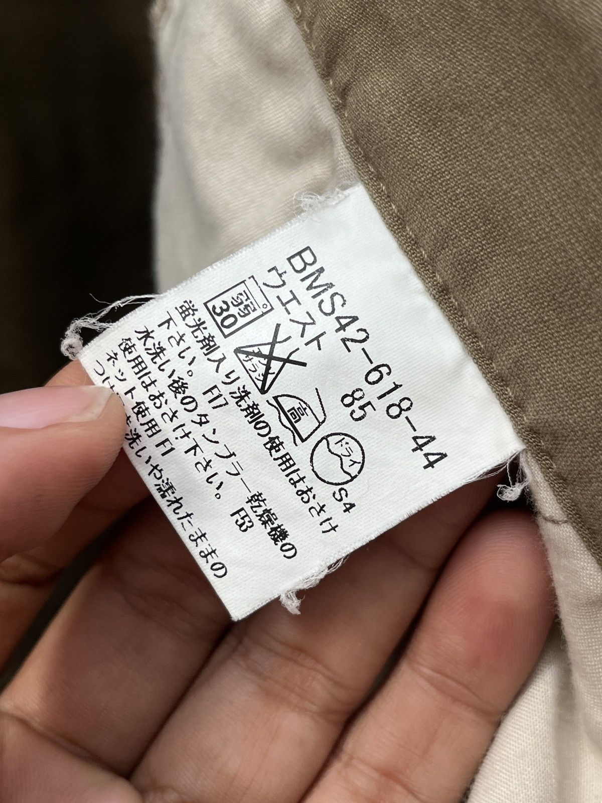 Burberry Burberry Black Label Cargo Pants Size US 34 / EU 50 - 13 Thumbnail