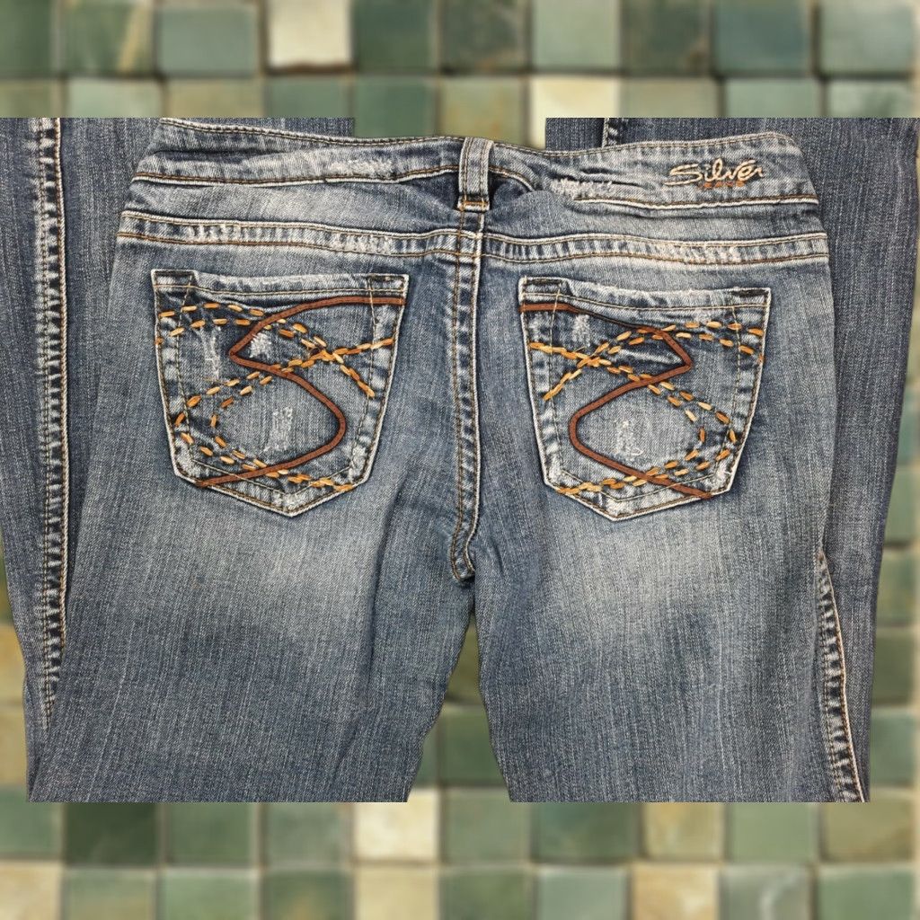 Silver Jeans Co. VINTAGE Silver Jeans Co. Bootcut Jeans Shirt? Size 28" / US 6 / IT 42 - 1 Thumbnail
