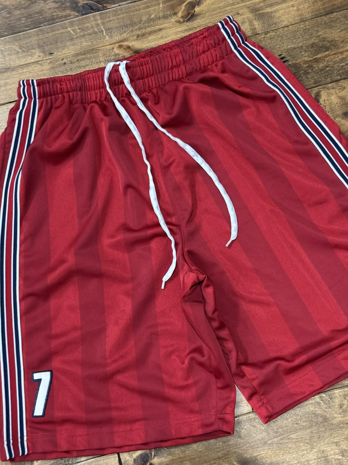 Vintage Vintage Ronaldo World Soccer Shorts Size US 34 / EU 50 - 2 Thumbnail
