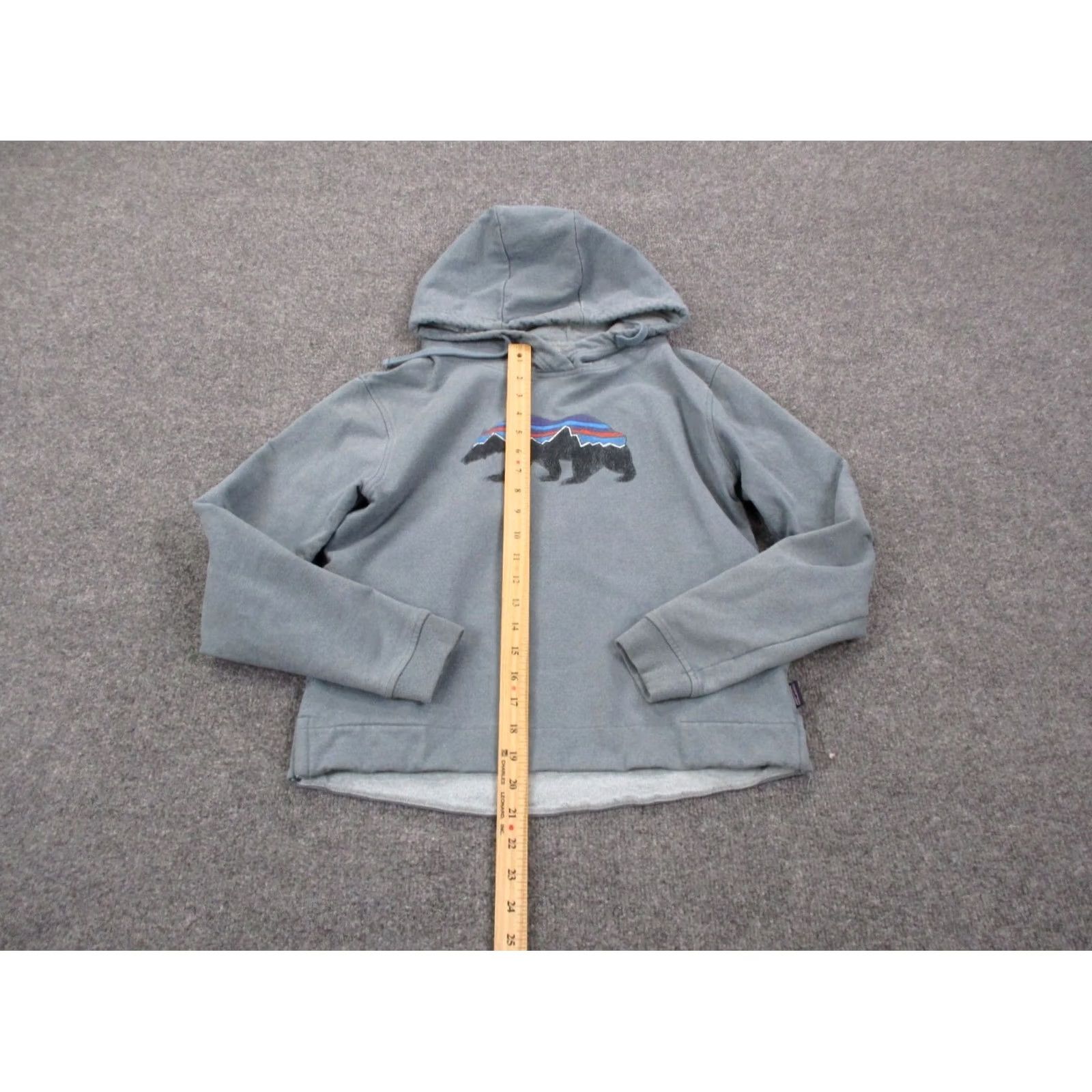 Patagonia Patagonia Hoodie Womens S Gray Uprisal Bear Camping Active Jacket Hiking 39556 Size S / US 4 / IT 40 - 3 Thumbnail