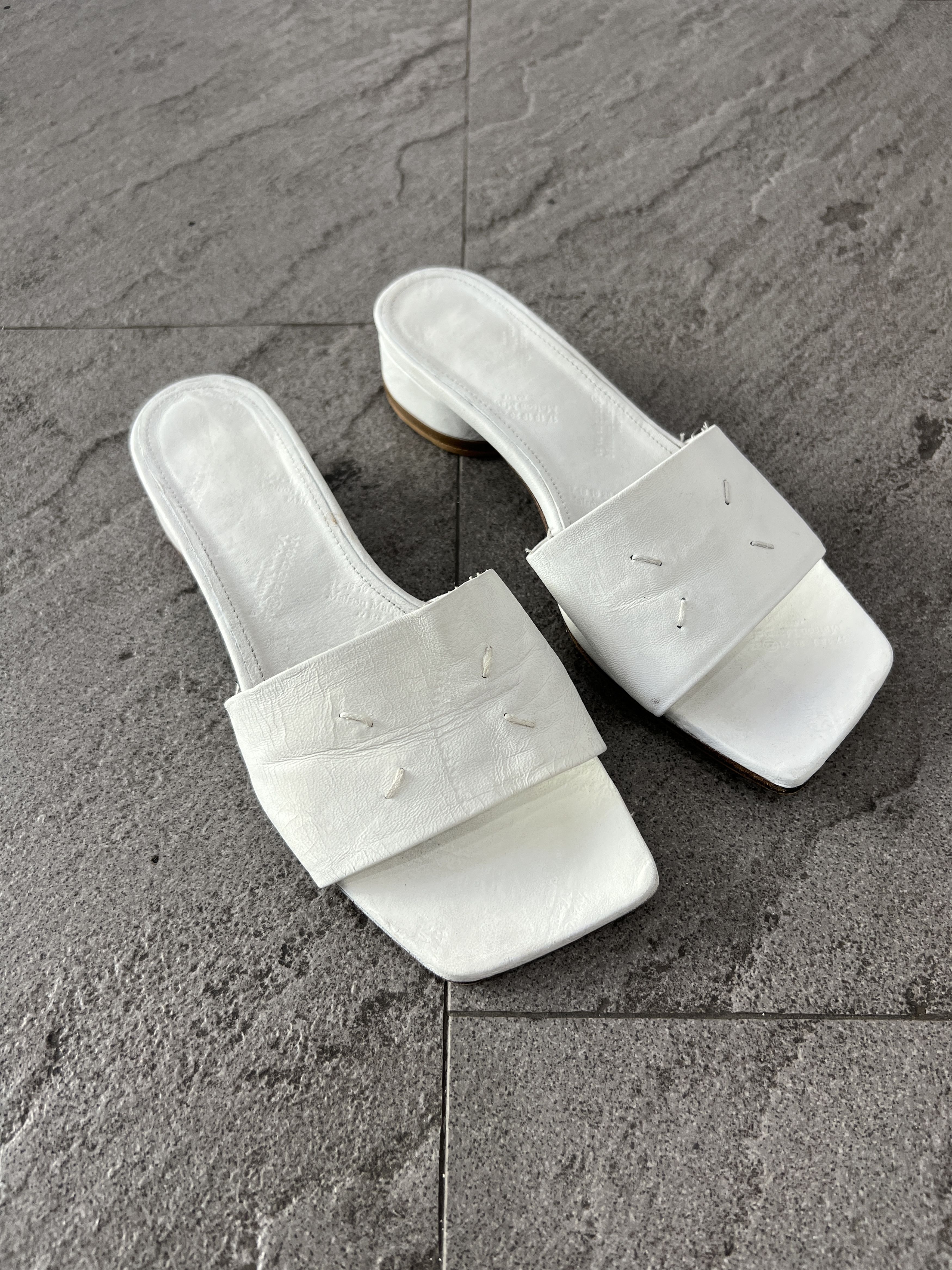 Maison Margiela Maison Margiela White 4 Stitch Leather Slide Sandals EU37 Size US 7 / IT 37 - 4 Thumbnail