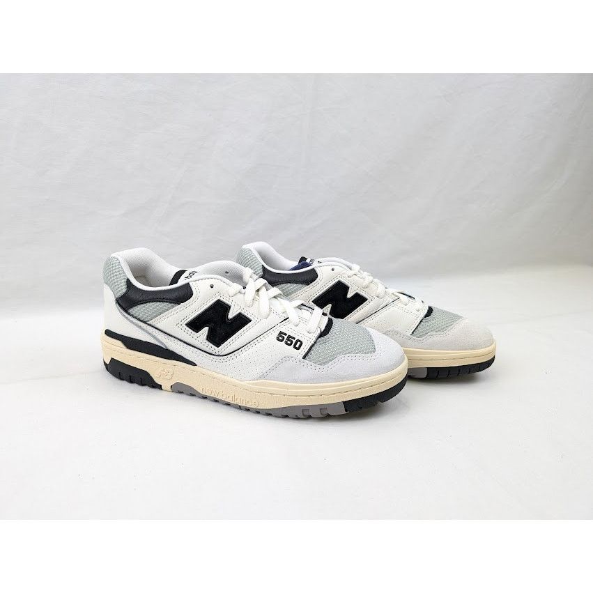 New Balance o1rshd1 550 Low-Top Sneakers in White/Black Size US 10 / EU 43 - 11 Thumbnail