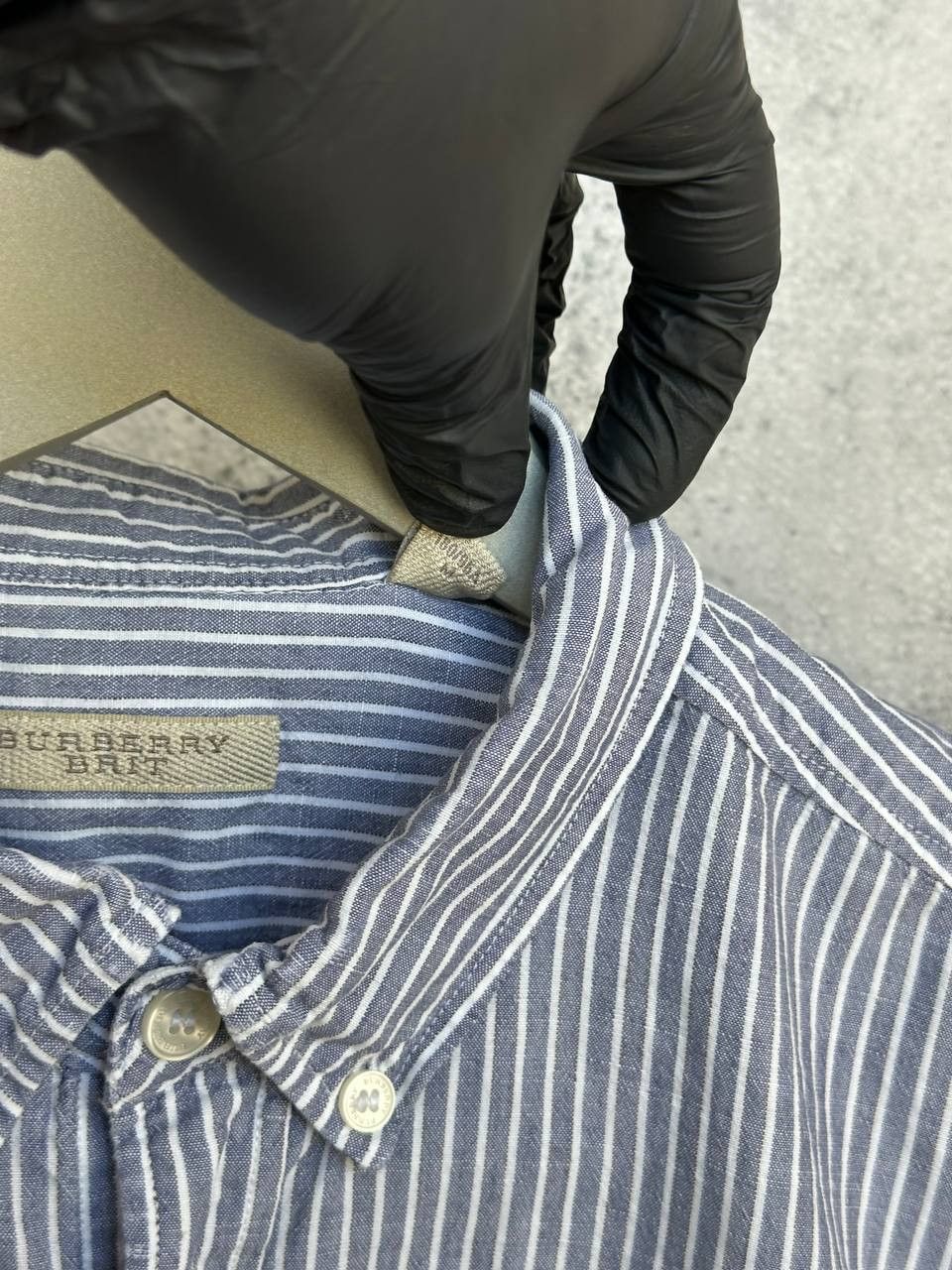 Burberry Burberry Brit Blue Striped Linen Cotton Button Down Shirt LS Size US M / EU 48-50 / 2 - 14 Thumbnail