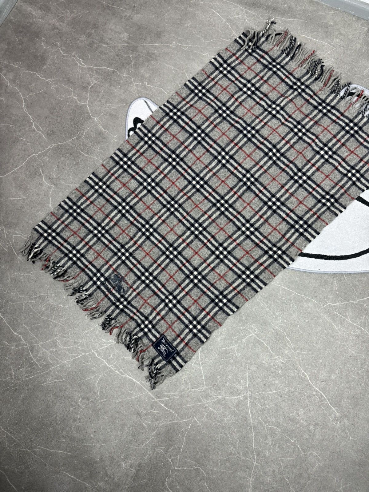 Burberry Burberrys Scarf Vintage Made In Japan Wolle Monogram Size ONE SIZE - 9 Thumbnail