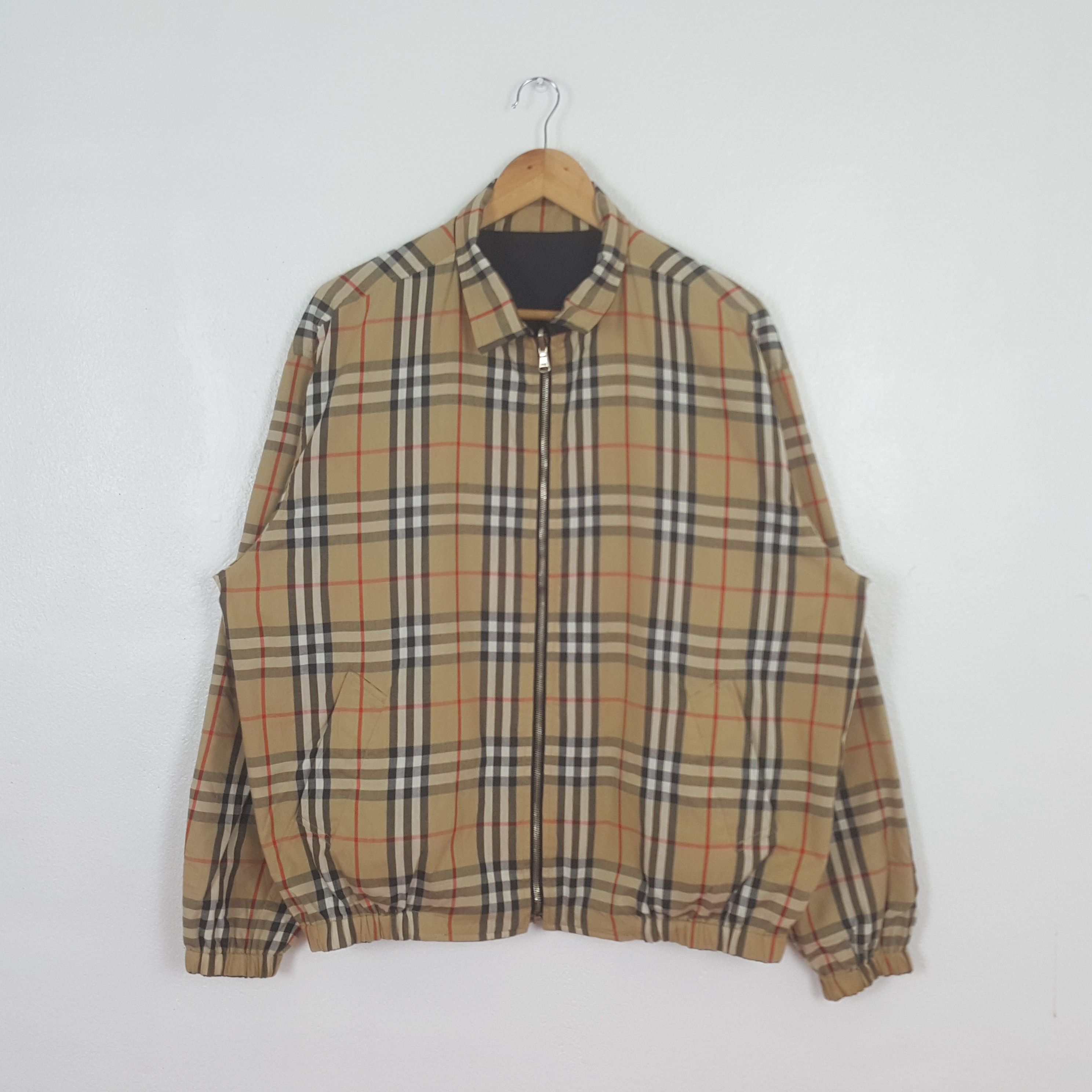 Burberry Vintage Burberry Designer Reversible Jacket C317N10 Size US XL / EU 56 / 4 - 1 Thumbnail