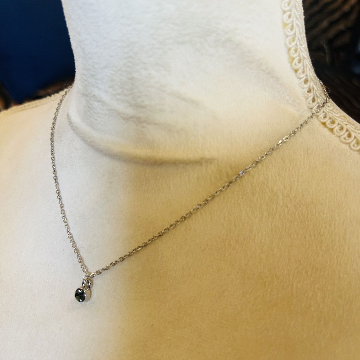 Handmade Handcrafted faceted slate blue glass pendant necklace Size ONE SIZE - 4 Thumbnail