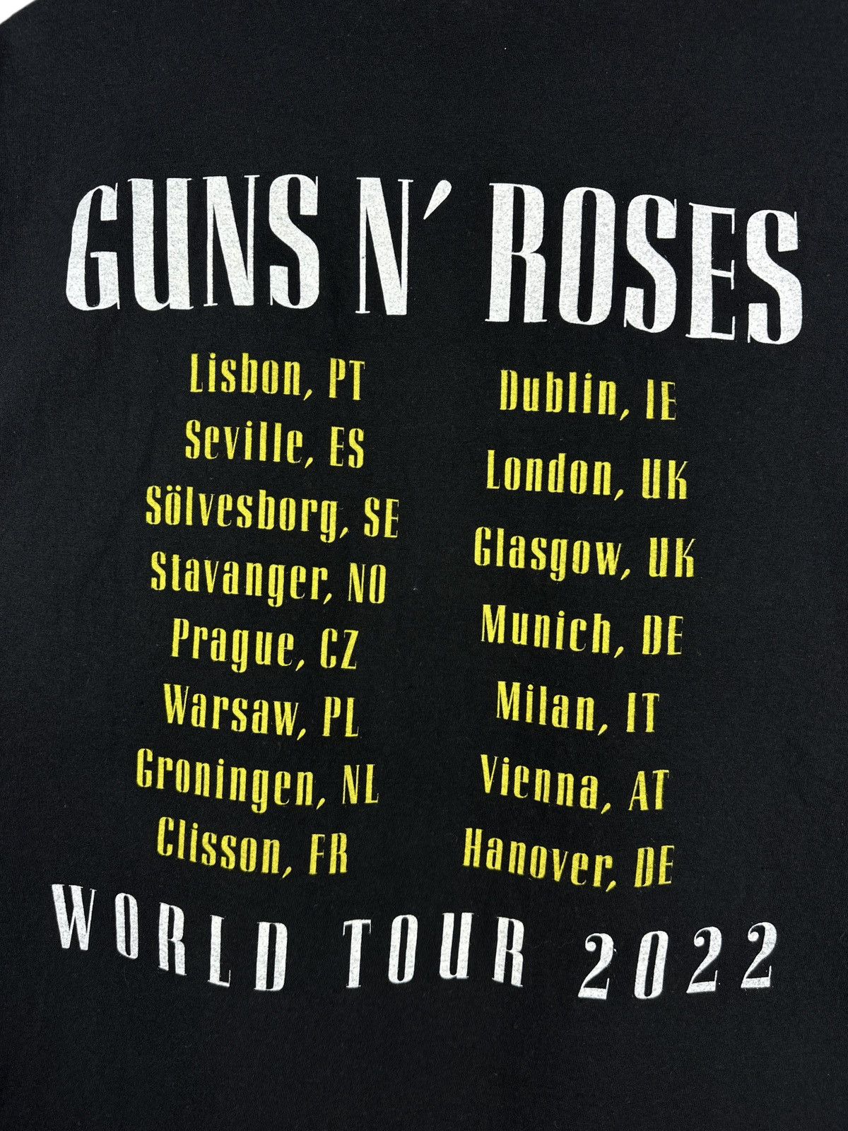 Guns N' Roses Guns N’ Roses World Tour 2022 Graphic Print Double Sided Tee Size US M / EU 48-50 / 2 - 8 Thumbnail