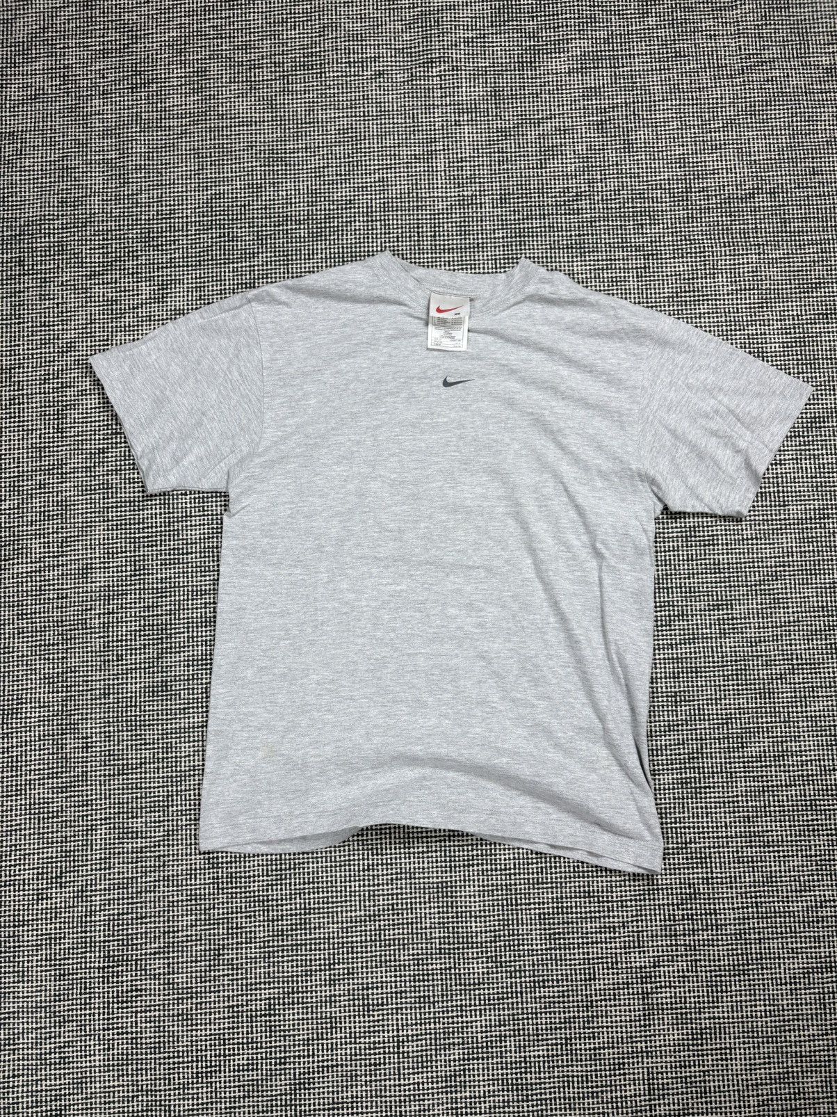 Nike Vintage 90s Nike tuned air tn center swoosh rare tee t-shirt Size US S / EU 44-46 / 1 - 2 Thumbnail
