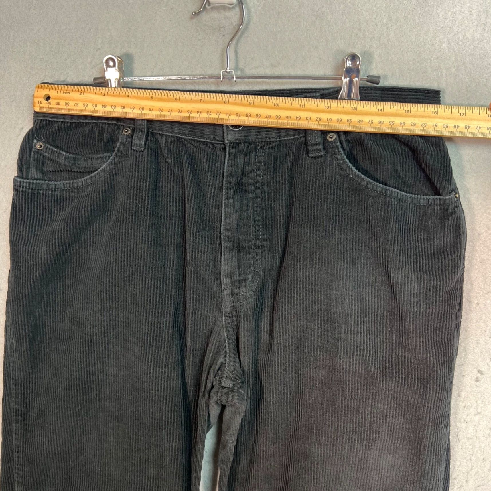 Urban Outfitters BDG Urban Outfitters Black Corduroy Dad Fit Pants Mens Casual Cotton 33 x 32 Rect Straight Regular Front Flat Front Chino Size US 33 - 5 Thumbnail
