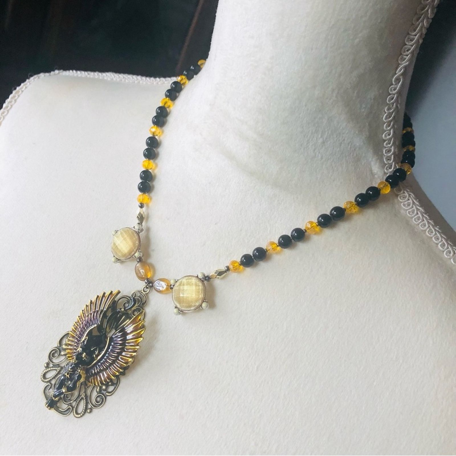 Handmade Handcrafted repurpose enamel Egyptian cat Pearl necklace Size ONE SIZE - 4 Thumbnail