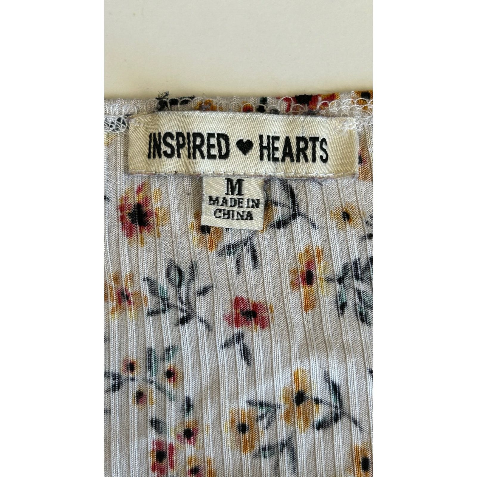 Other Inspired Hearts | Boho Ditzy Floral Bodysuit | Medium Size M / US 6-8 / IT 42-44 - 3 Thumbnail