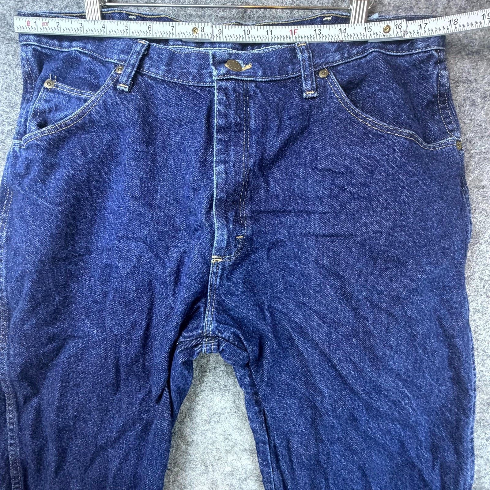 Wrangler Wrangler Jeans Mens 38 Blue Denim Wash Straight Leg Workwear Size US 38 / EU 54 - 4 Thumbnail