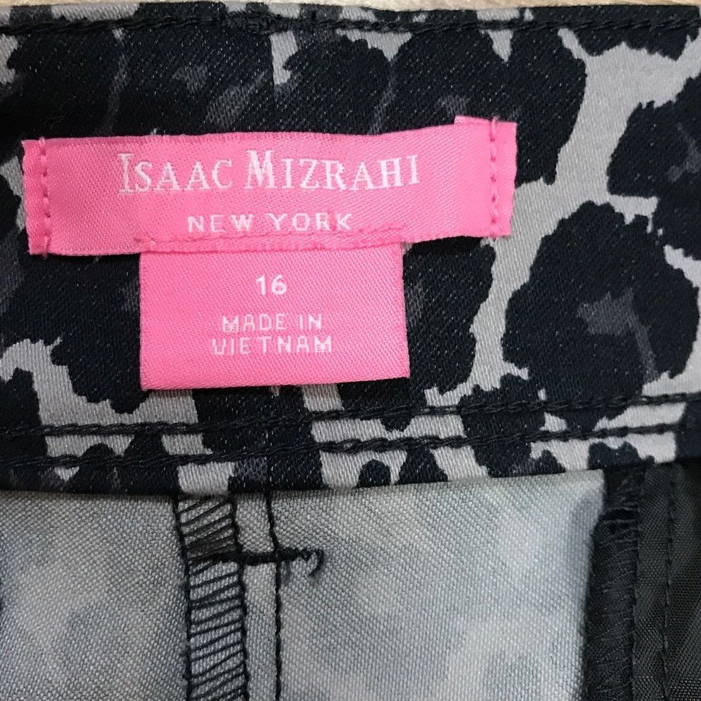 Isaac Mizrahi NWT Isaac Mizrahi New York Leopard Tailored Shorts 16 Size 38" / US 16 / IT 52 - 3 Thumbnail
